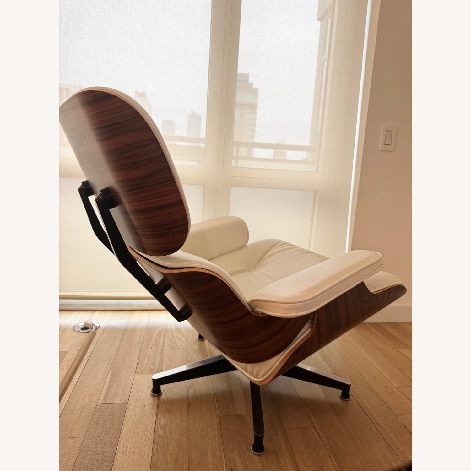 Eames Lounge Chair and Ottoman - image-2