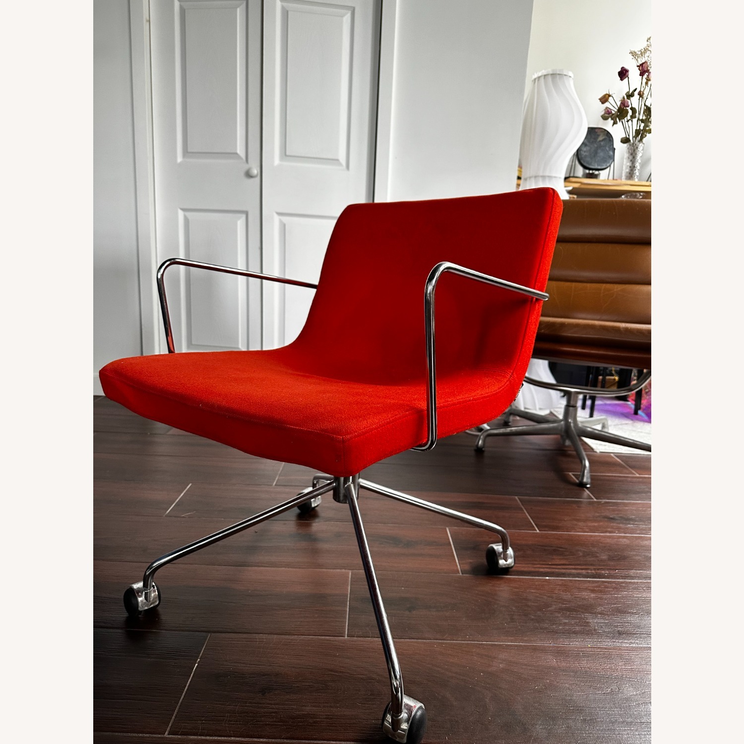 Offecct Bond Chair – Scandinavian Designer Classic - image-1