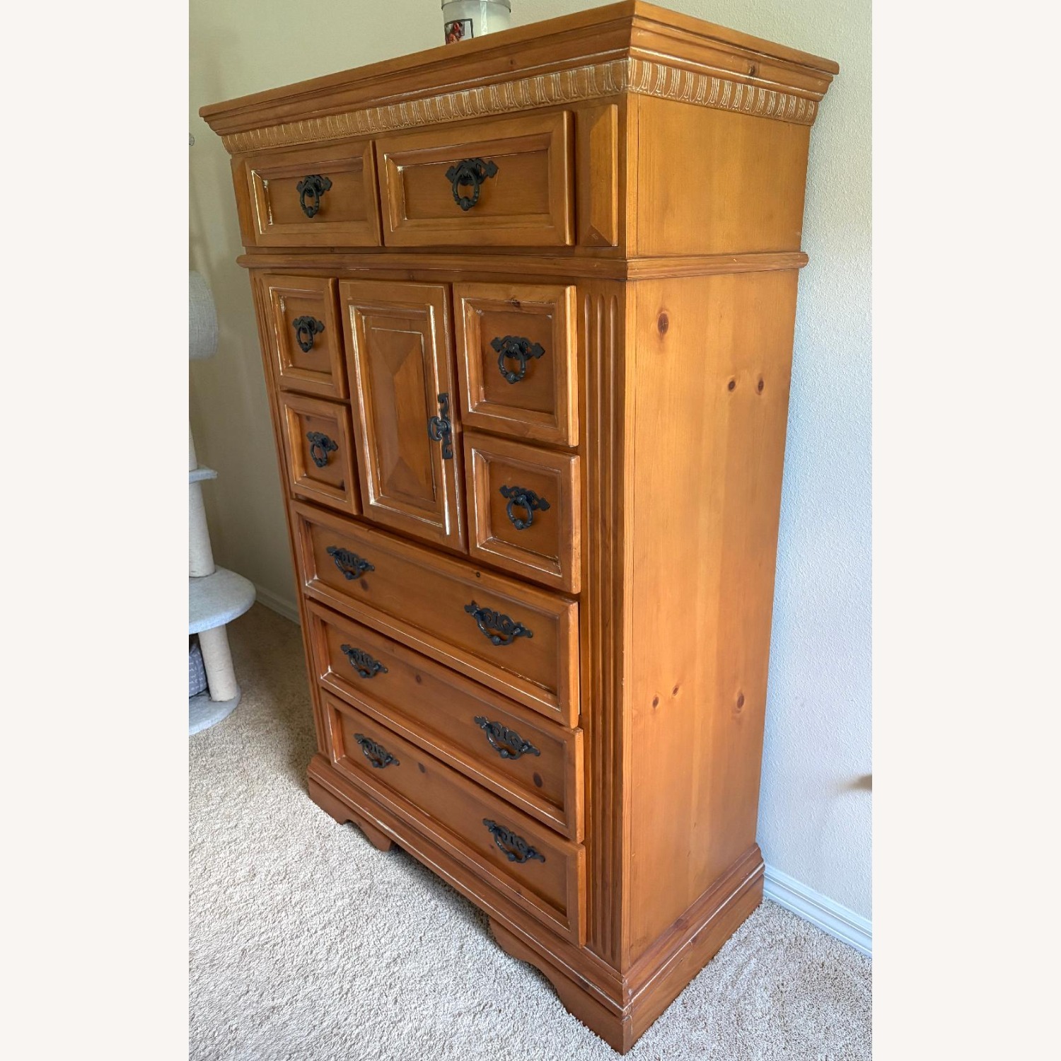 Solid Oak Wood Dresser, 9 Draweres, 1 Door  - image-2