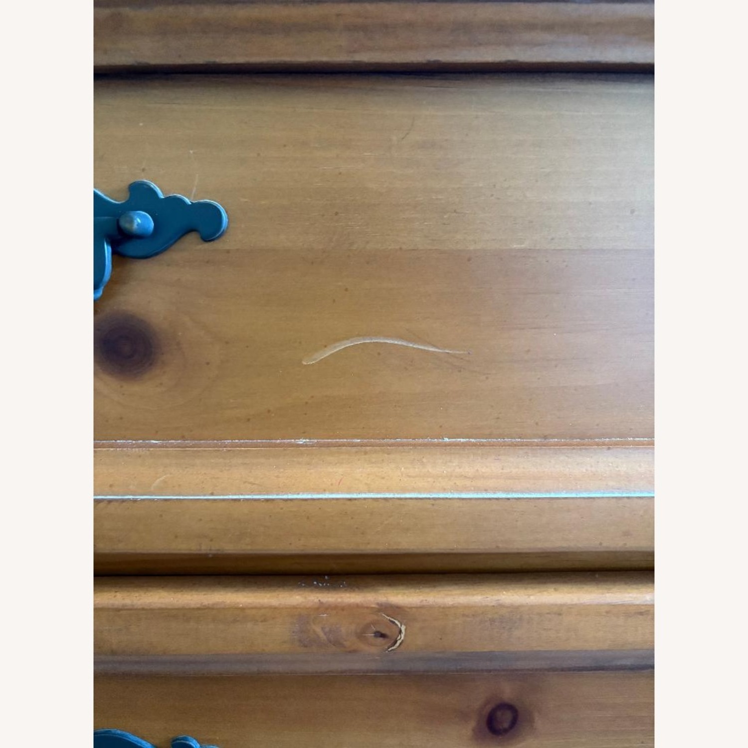 Solid Oak Wood Dresser, 9 Draweres, 1 Door  - image-5