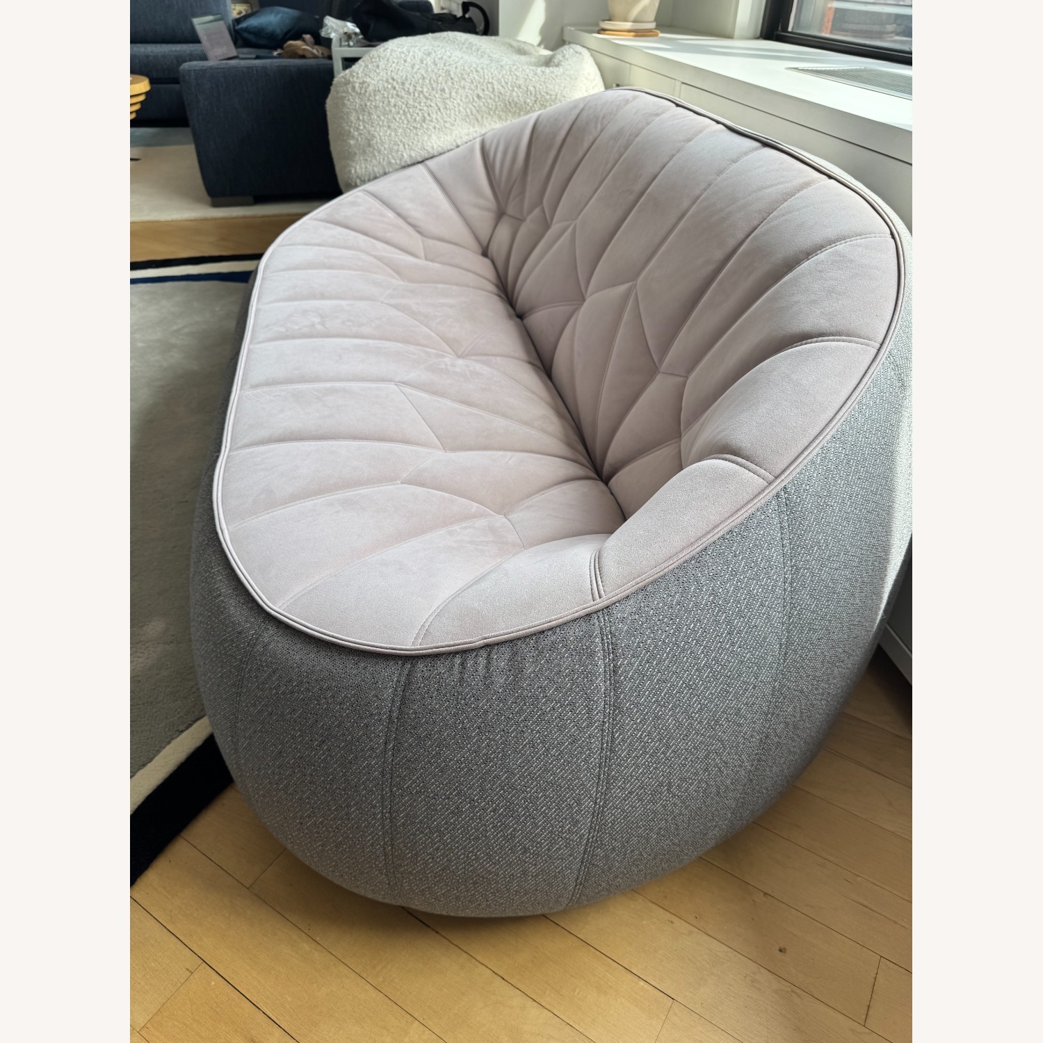 値段 安い ligne roset グレーオットマン 【公式通販】
