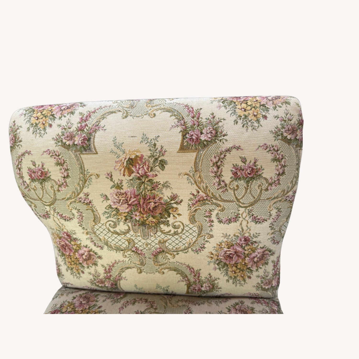 Antique Chippendale Style Upholstered Window Bench - image-12