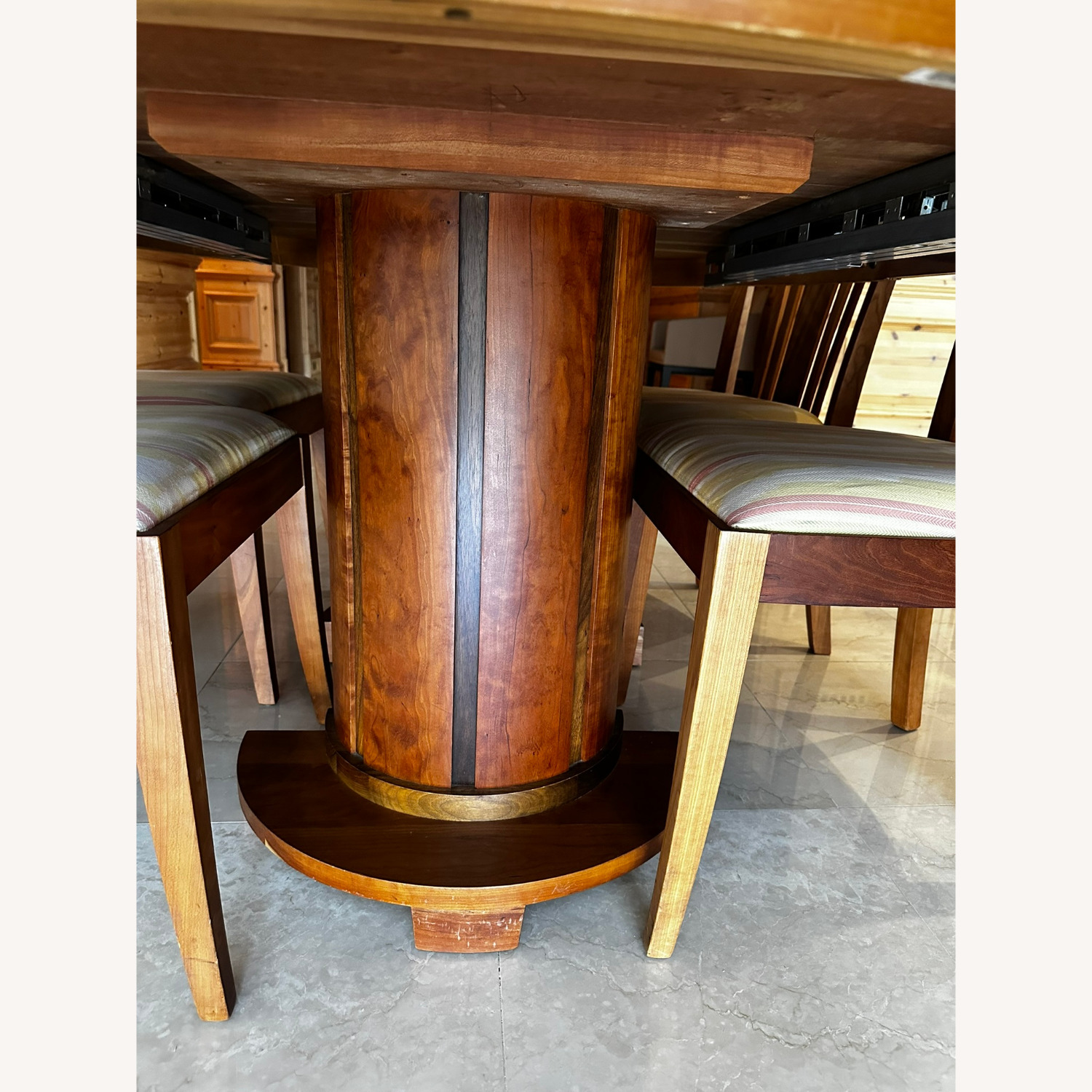 Extendable Round / Oval Dining Table and 8 Chairs - image-3