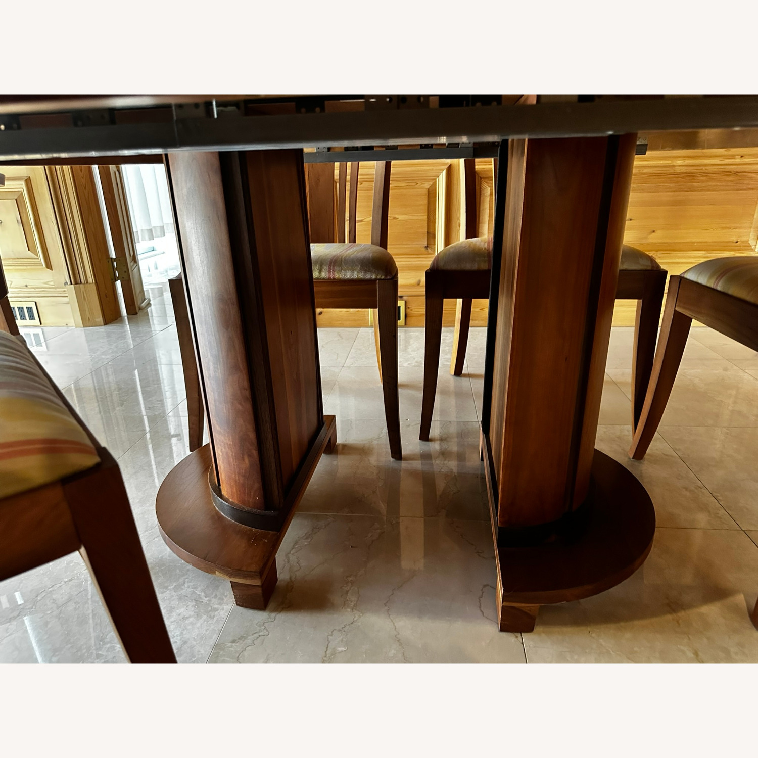 Extendable Round / Oval Dining Table and 8 Chairs - image-4