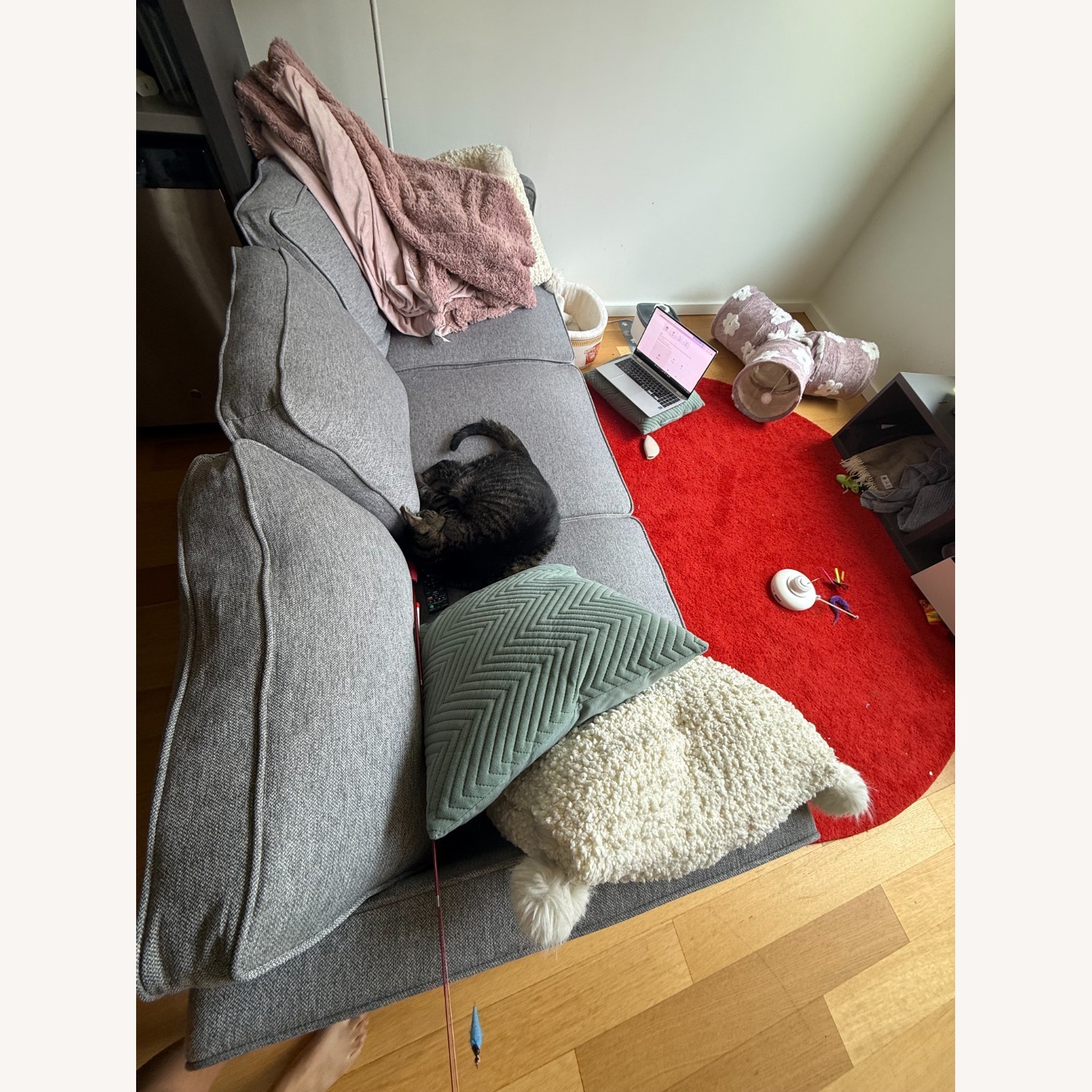 Hana 78" Square Arm Sofa - image-4