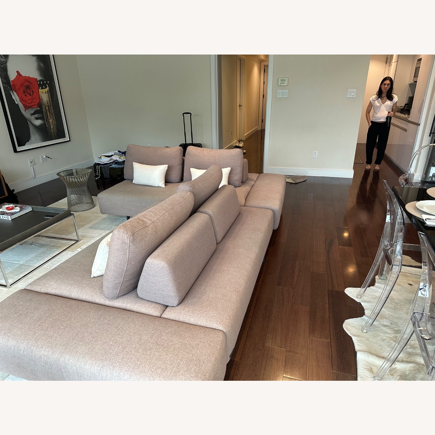 Article Divan Gray Sectional - image-7