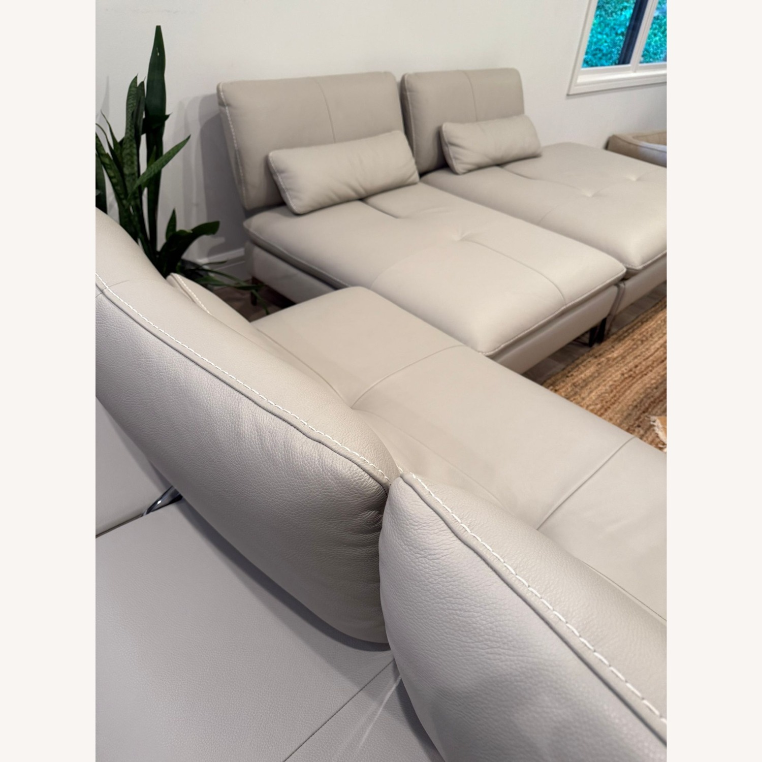 Roche Bobois Scénario 2 Designed by Sacha Lakic - image-4