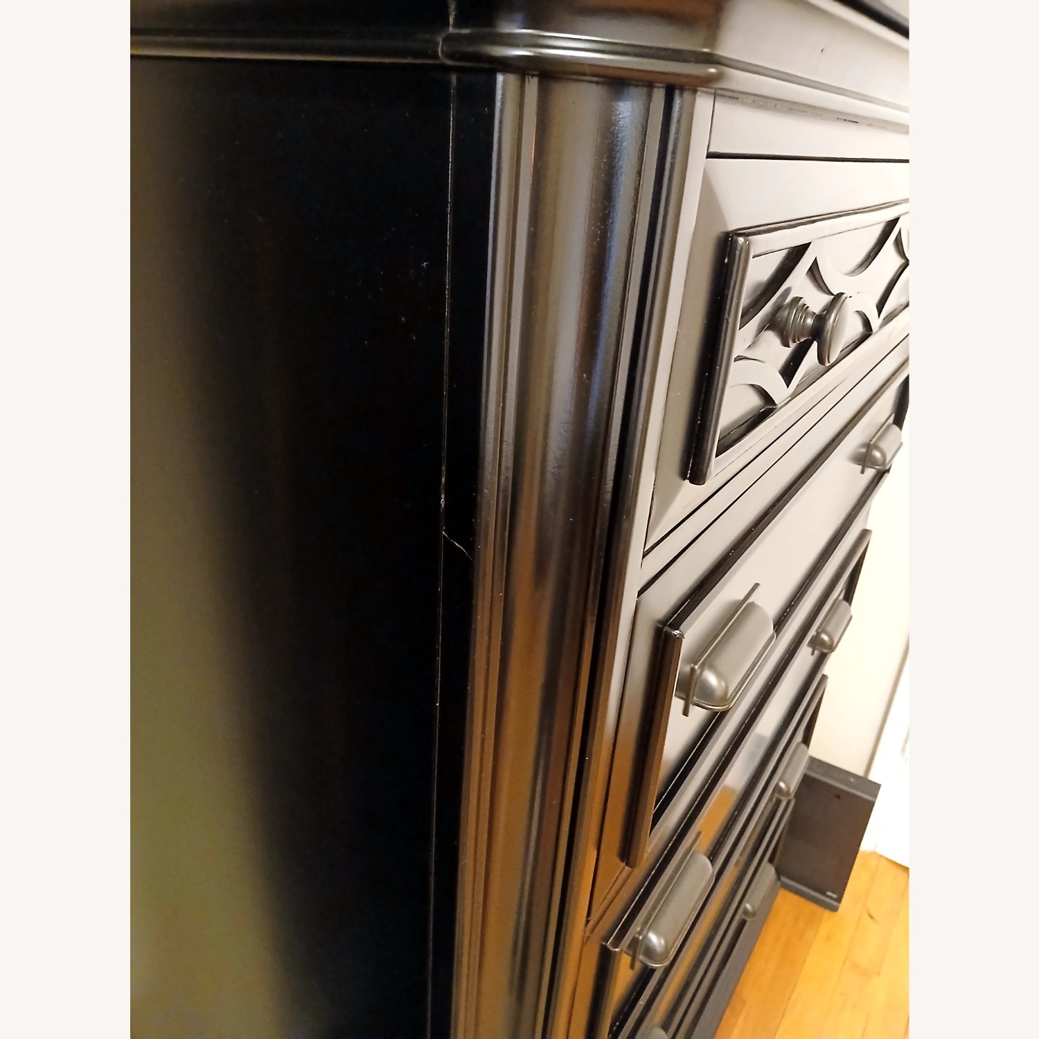 Mystic Black Chest - image-3