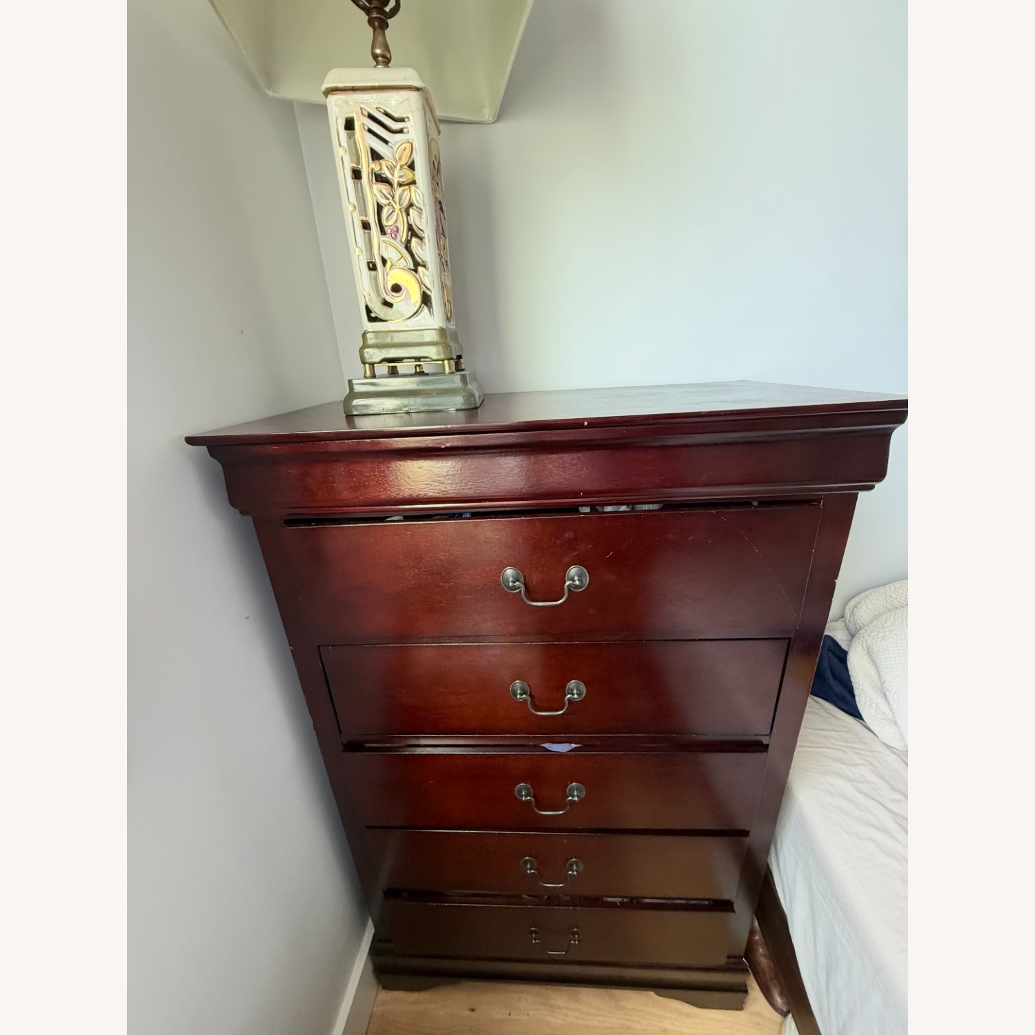 Dresser  - image-1