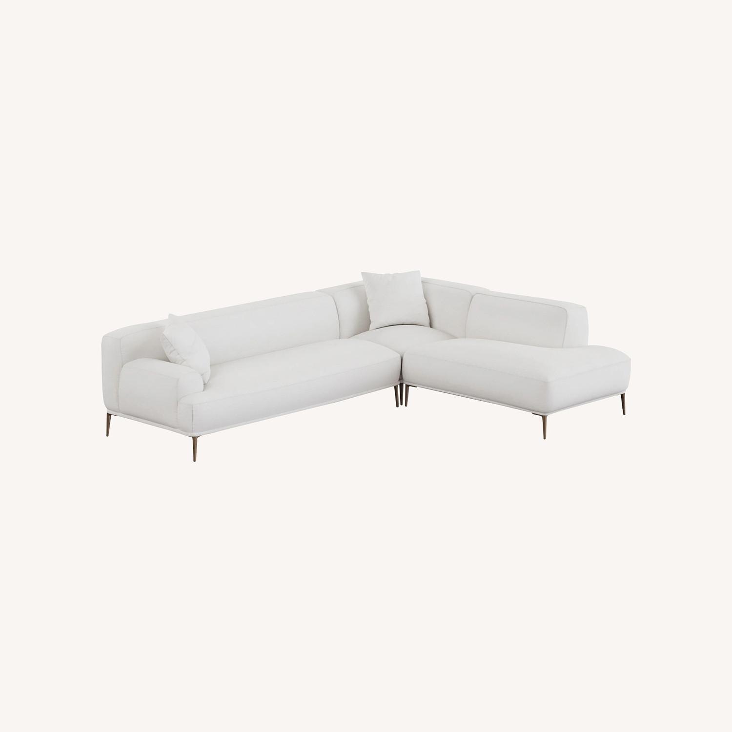 Abisko 94.5" Sectional - Quartz White - image-0