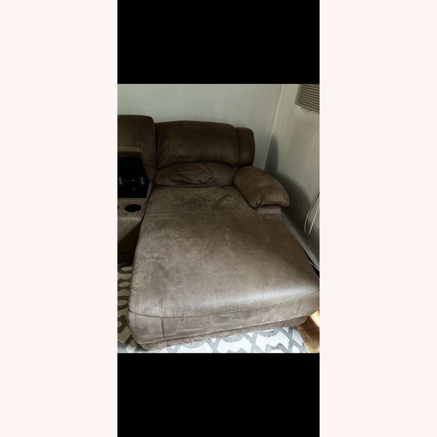 Jordan's Huge Sectional with Power Recliners and Chargers - image-4