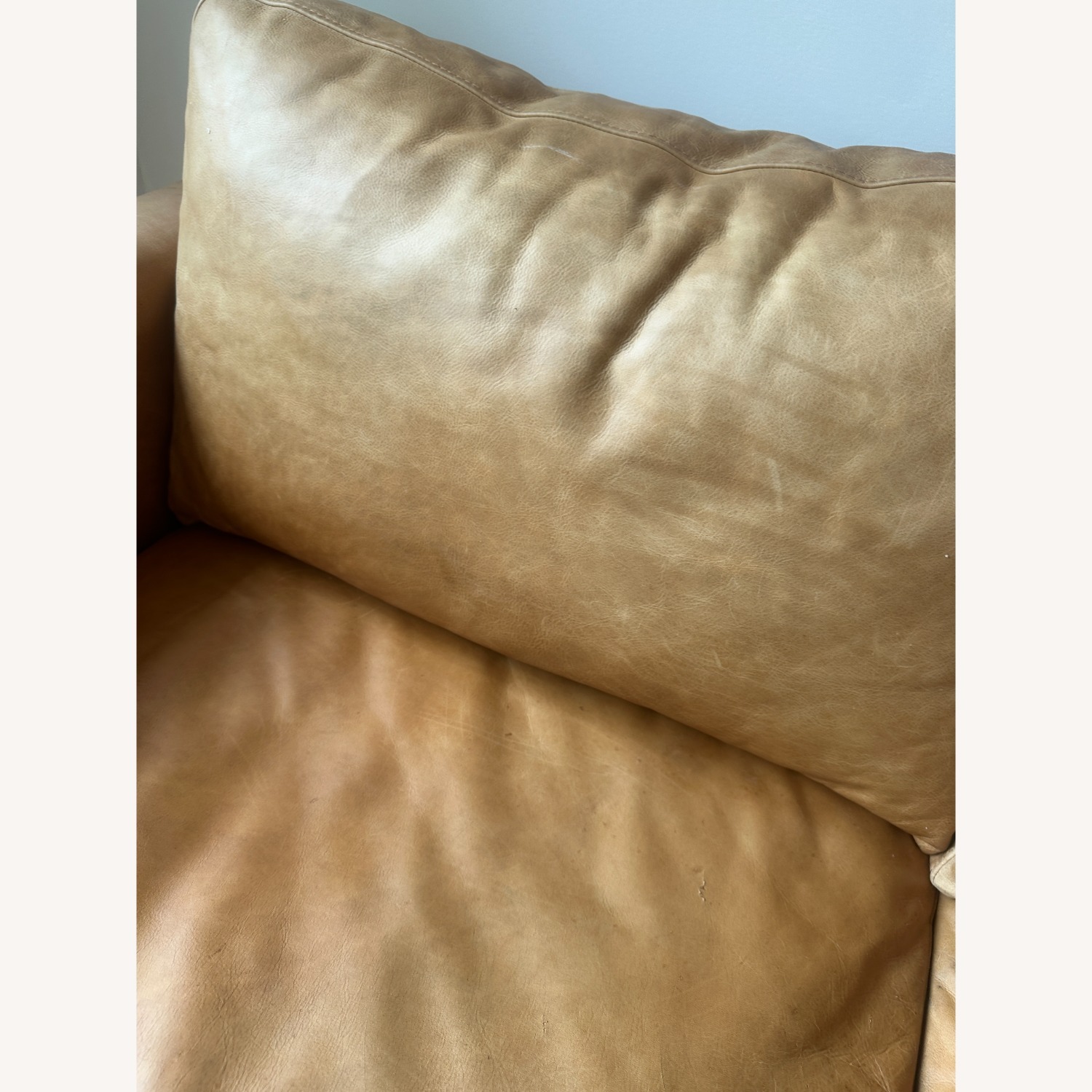 Poly & Bark Nolita Couch - Aniline Italian Leather - image-8