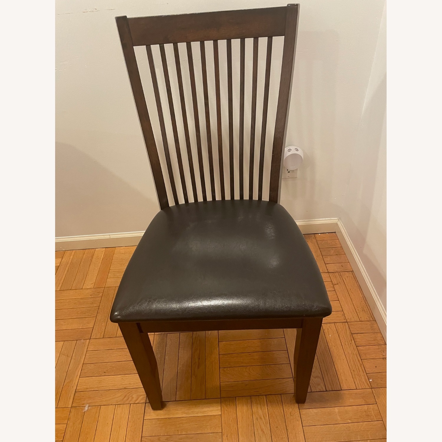 Round Drop Leaf Table with 4 Chairs - image-4