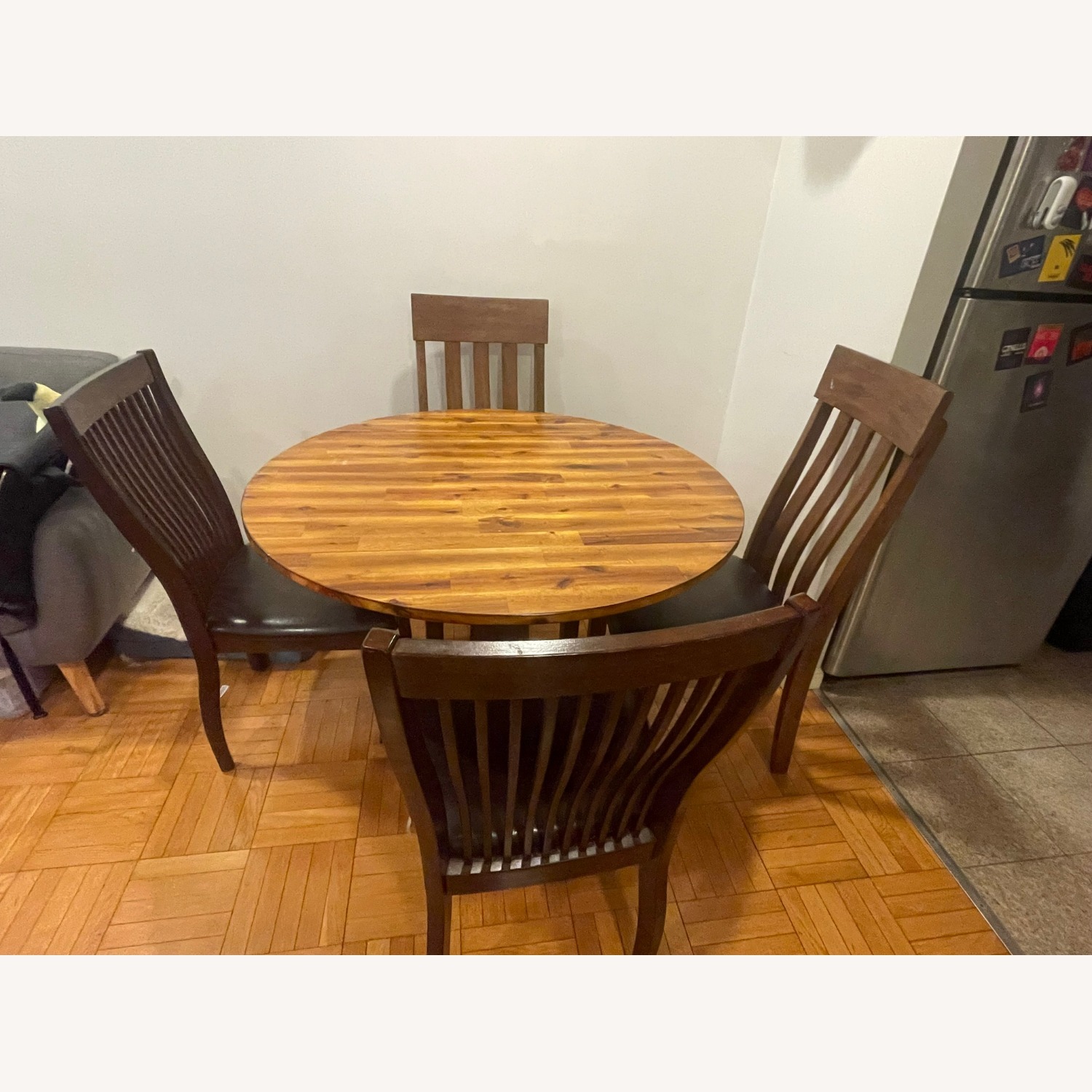 Round Drop Leaf Table with 4 Chairs - image-7