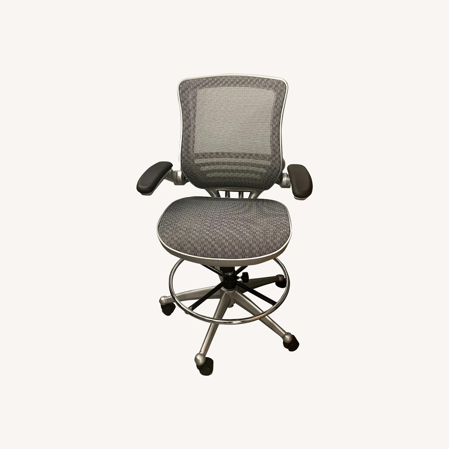 Office Chairs - image-0