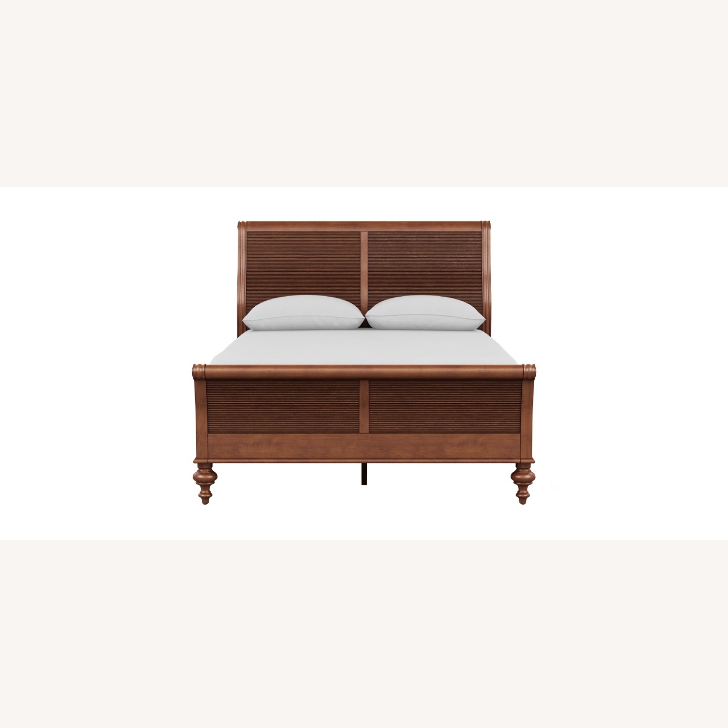 Ethan Allen New Country Queen Sleigh Bed - image-7