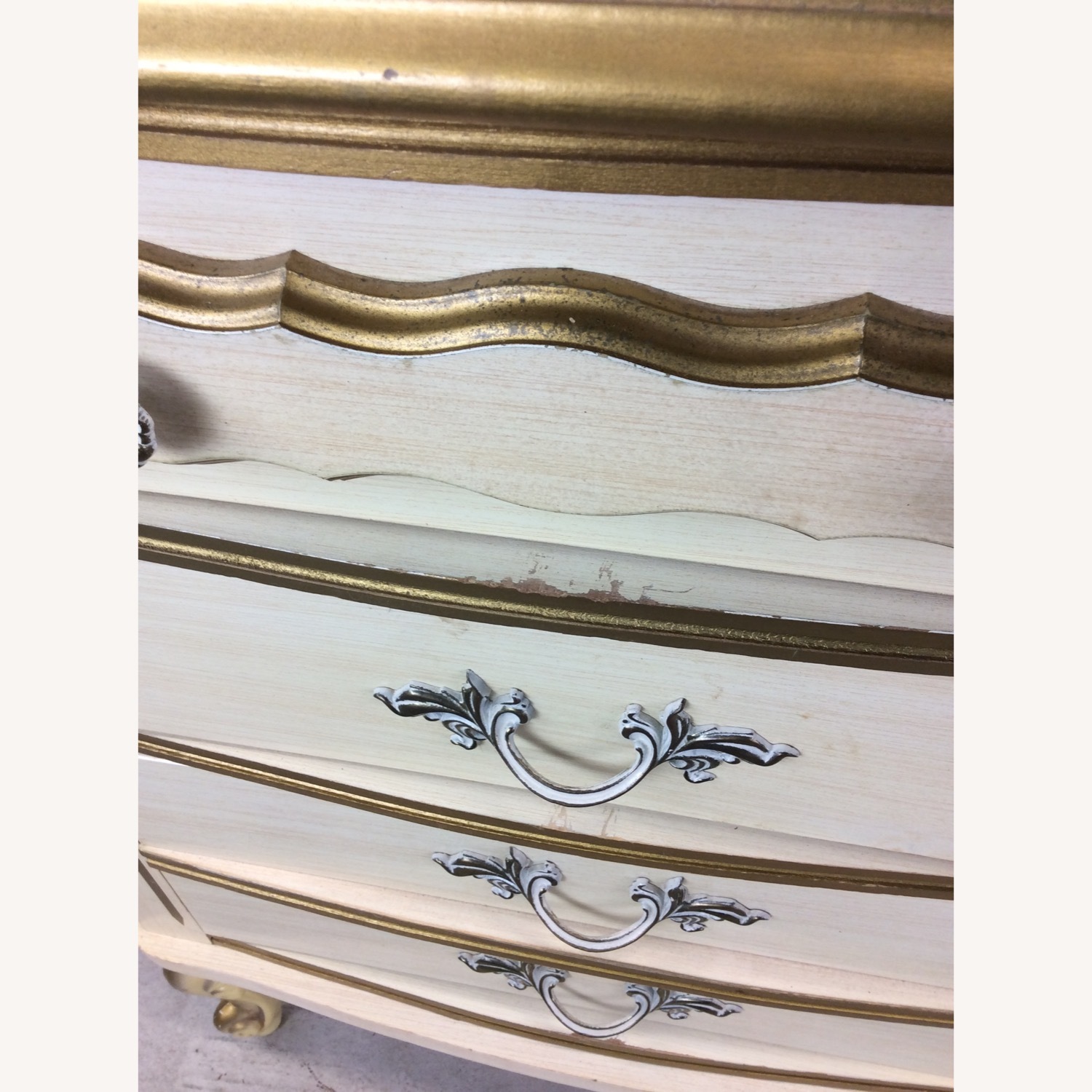 French Provincial Style Desk with 4 Drawers - image-22