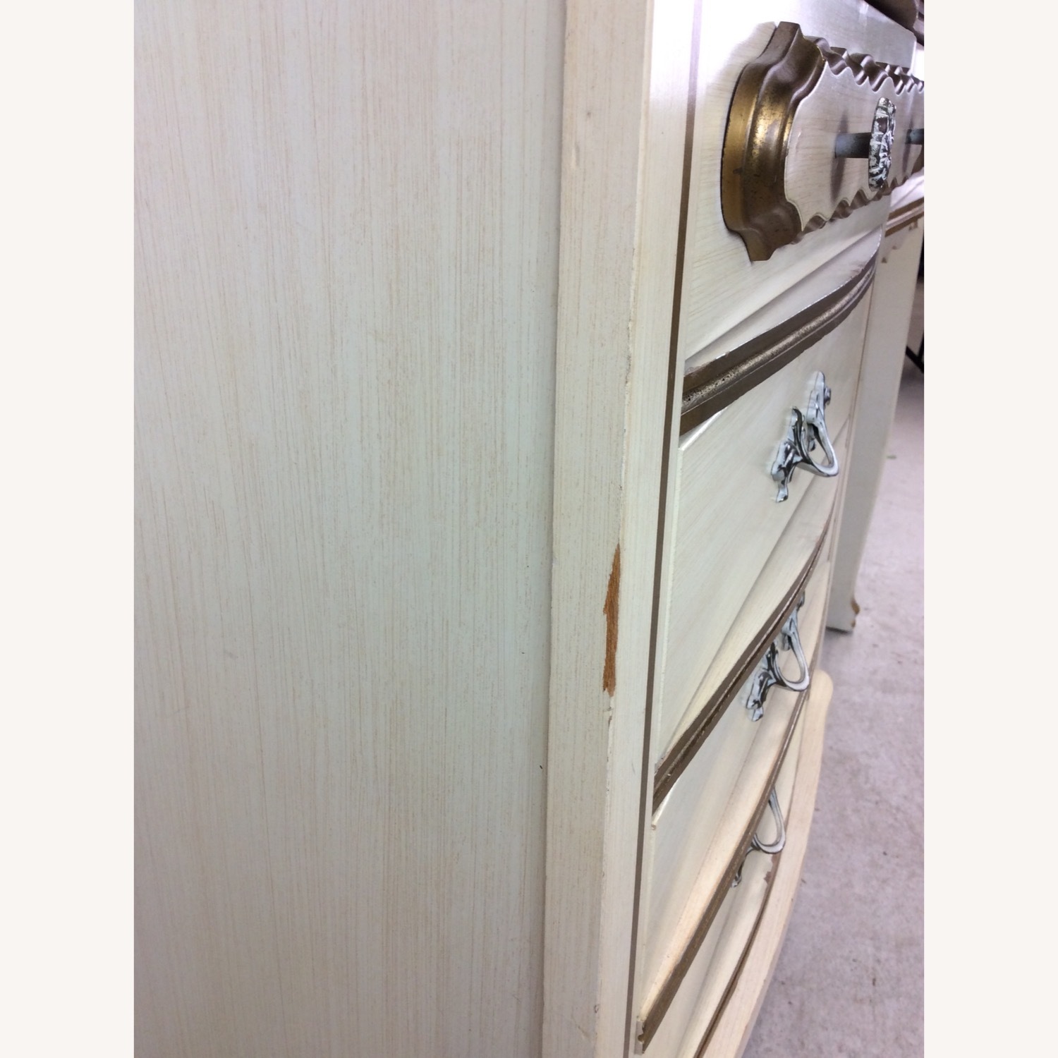 French Provincial Style Desk with 4 Drawers - image-15