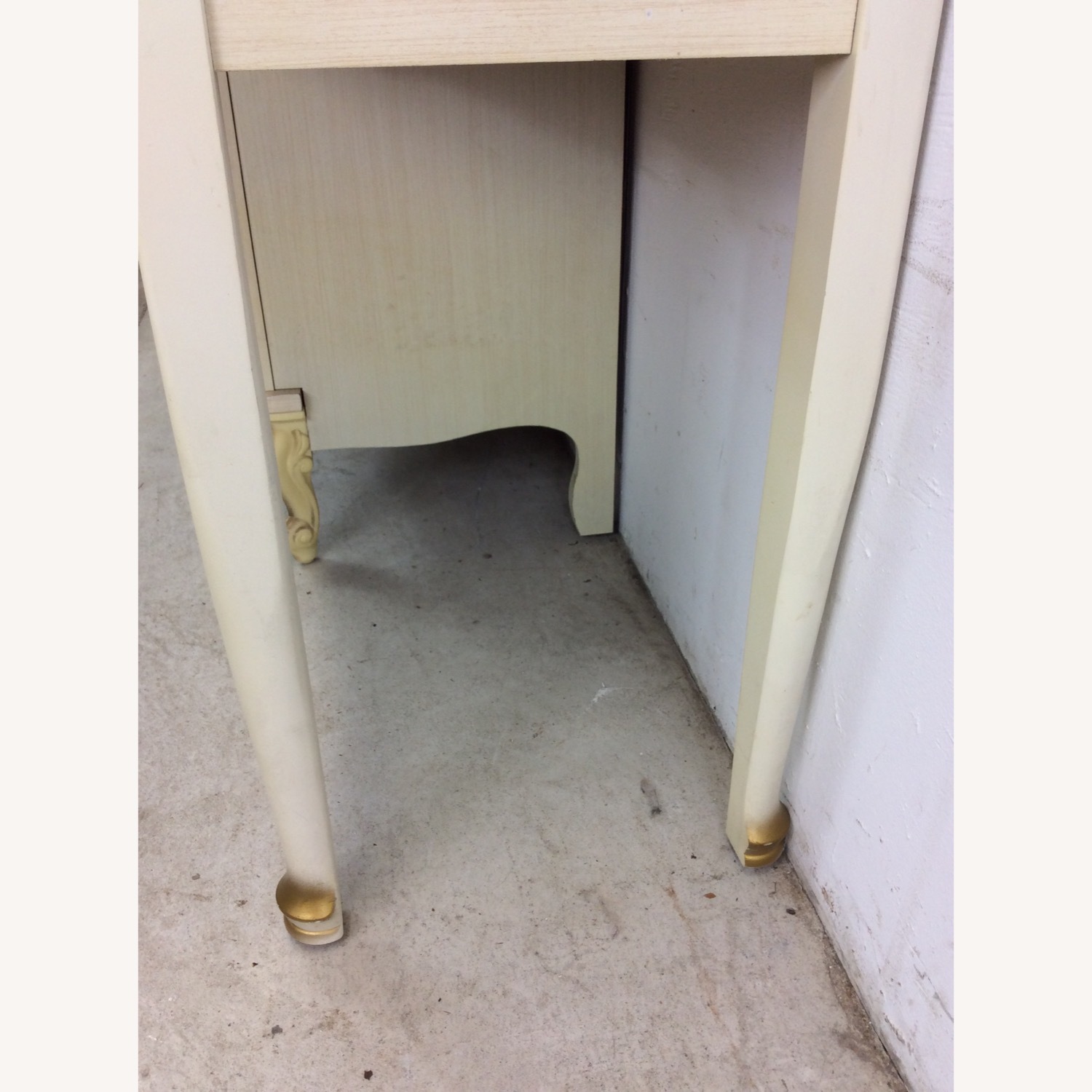 French Provincial Style Desk with 4 Drawers - image-13