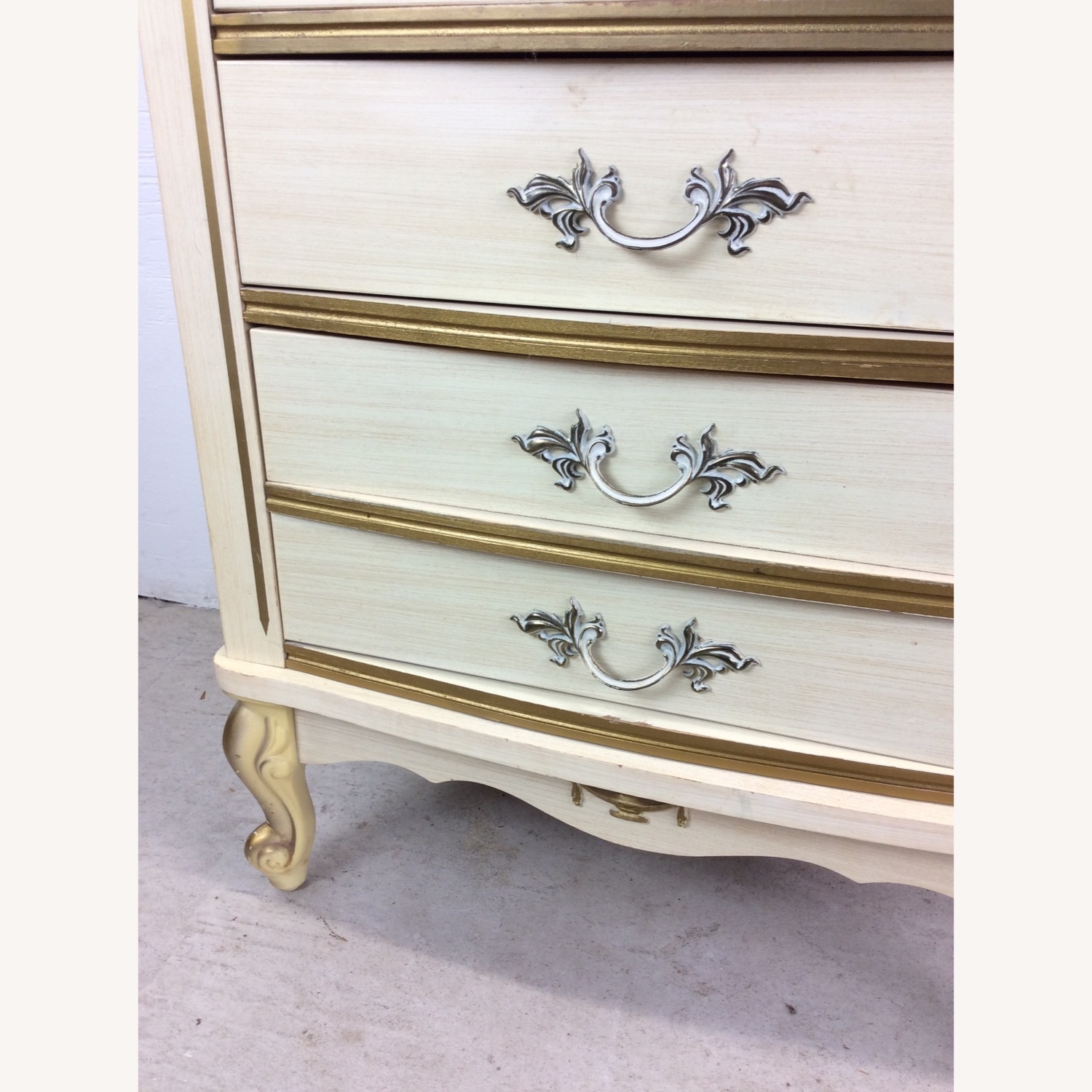 French Provincial Style Desk with 4 Drawers - image-7