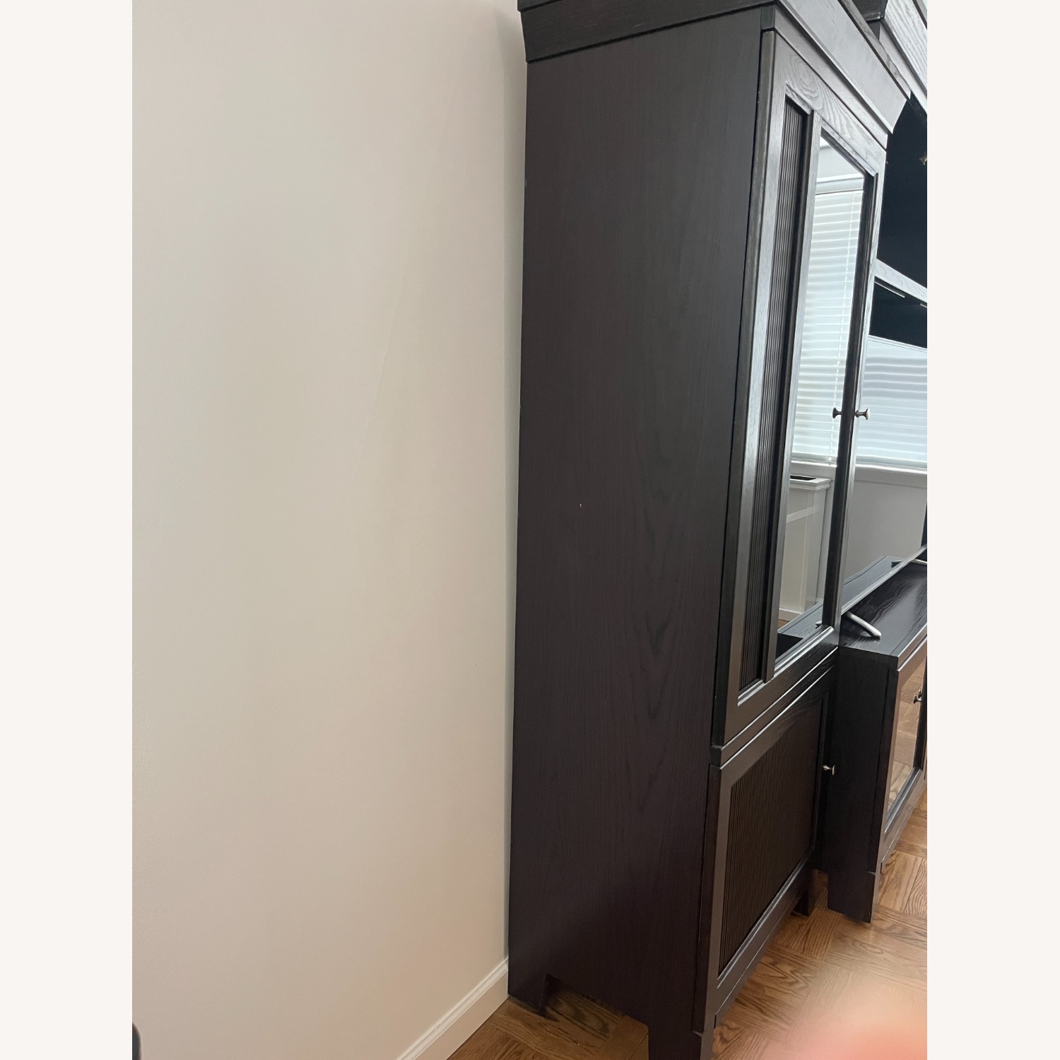 Raymour & Flanigan Soho 5 Piece Entertainment Wall Unit - image-8