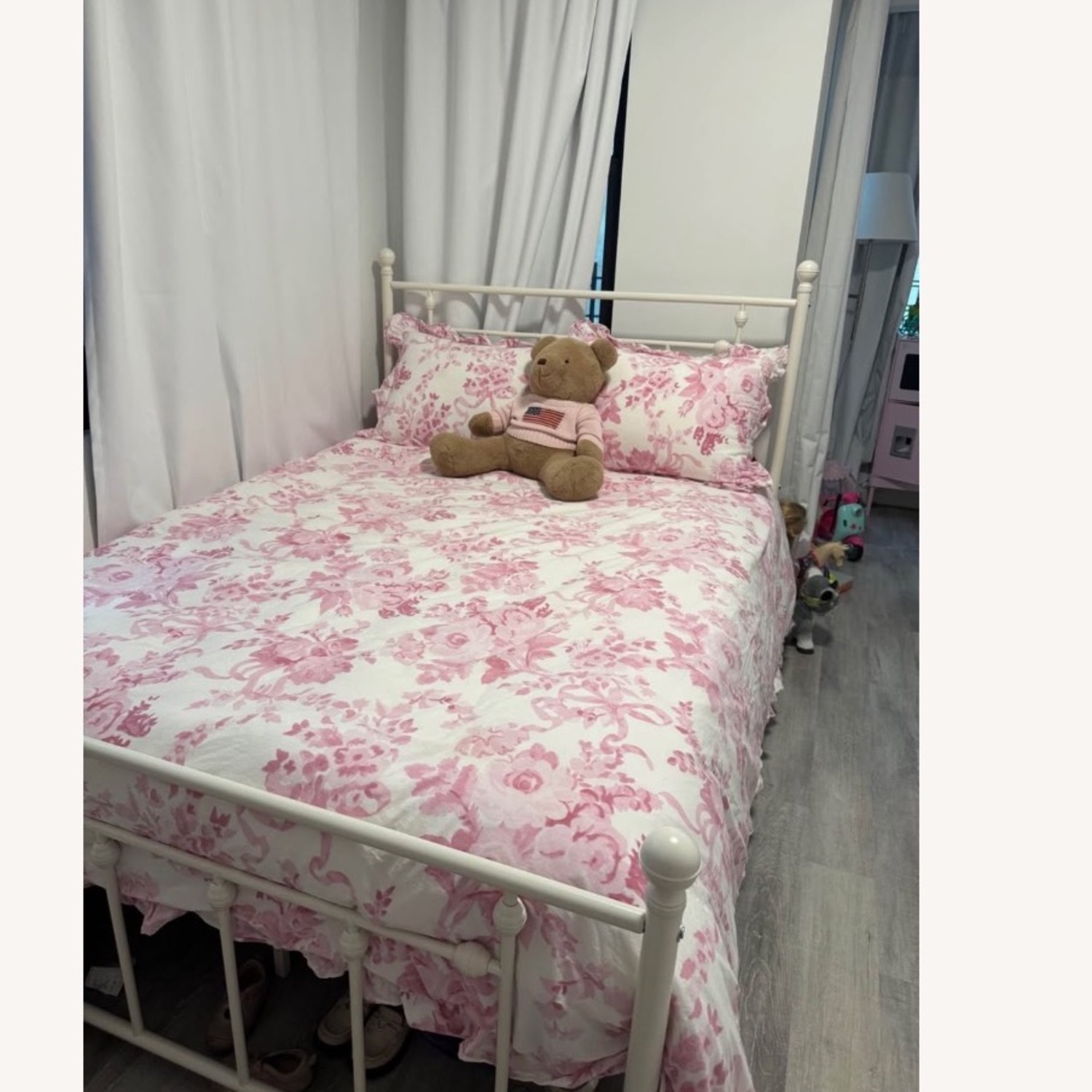 Victorian Vintage Full Bed Frame - image-1