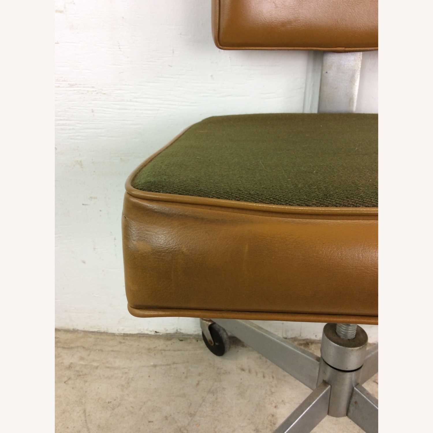 Mid Century Wheeled Office Chair by Steelcase - image-8