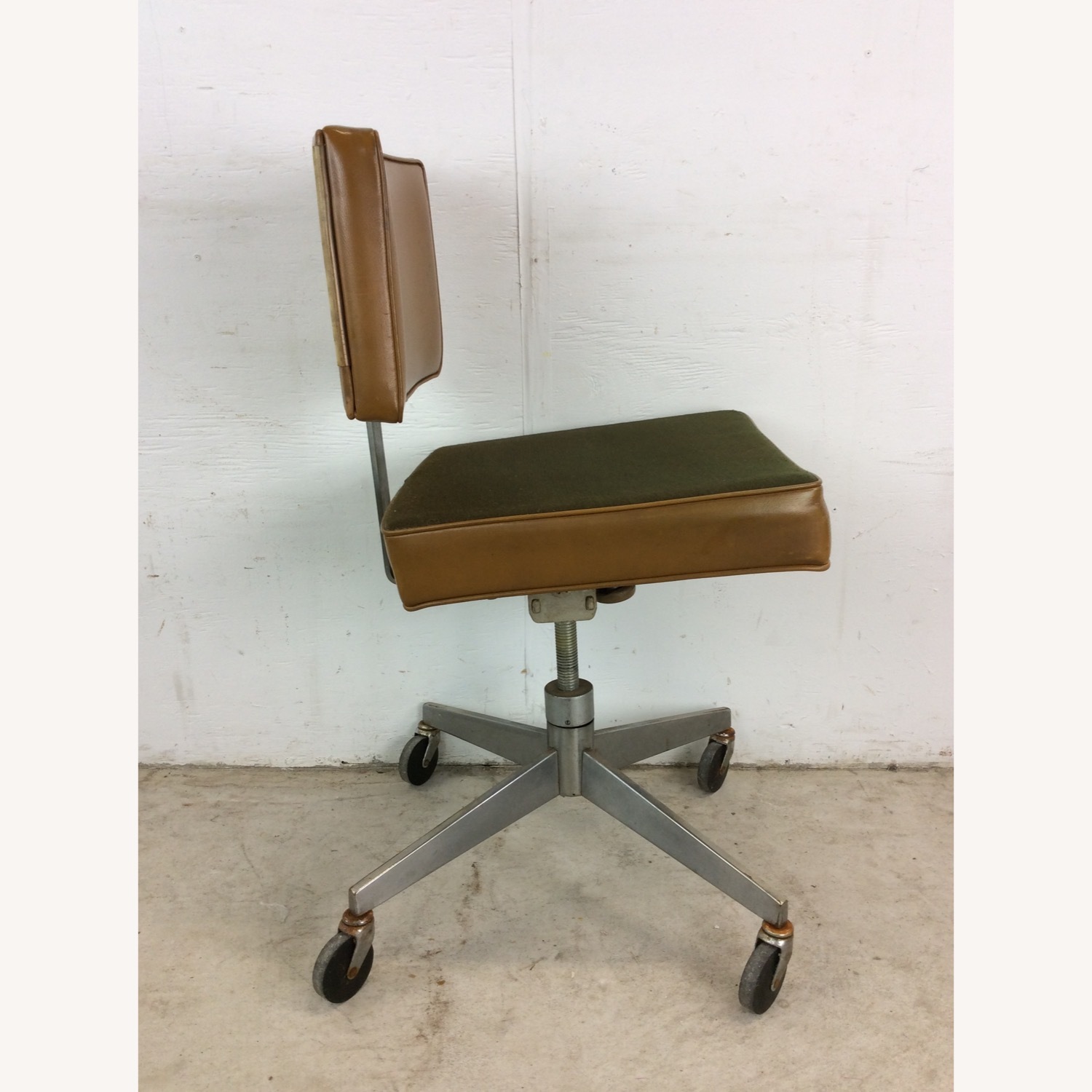 Mid Century Wheeled Office Chair by Steelcase - image-19