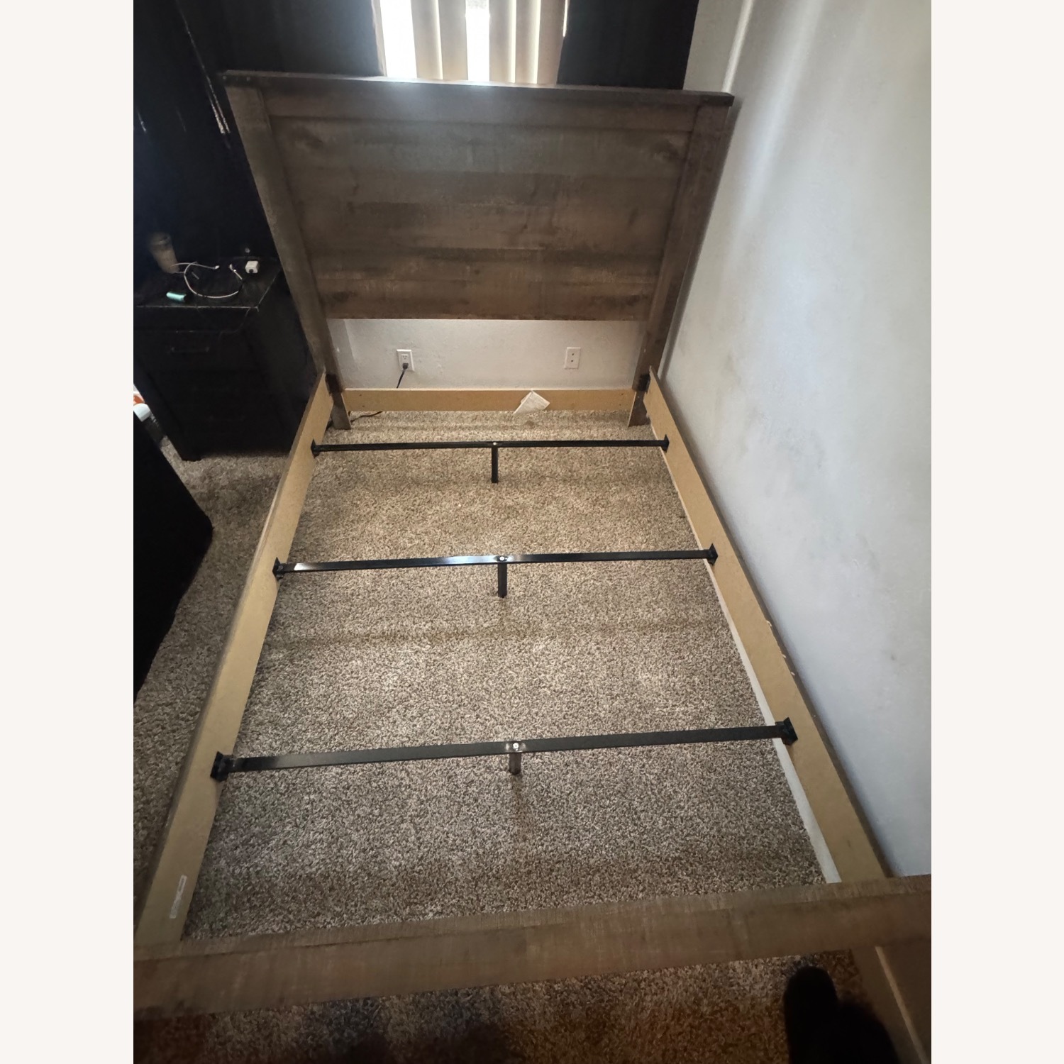 Brown Queen Panel Bed W 6 Drawer Dresser  - image-6