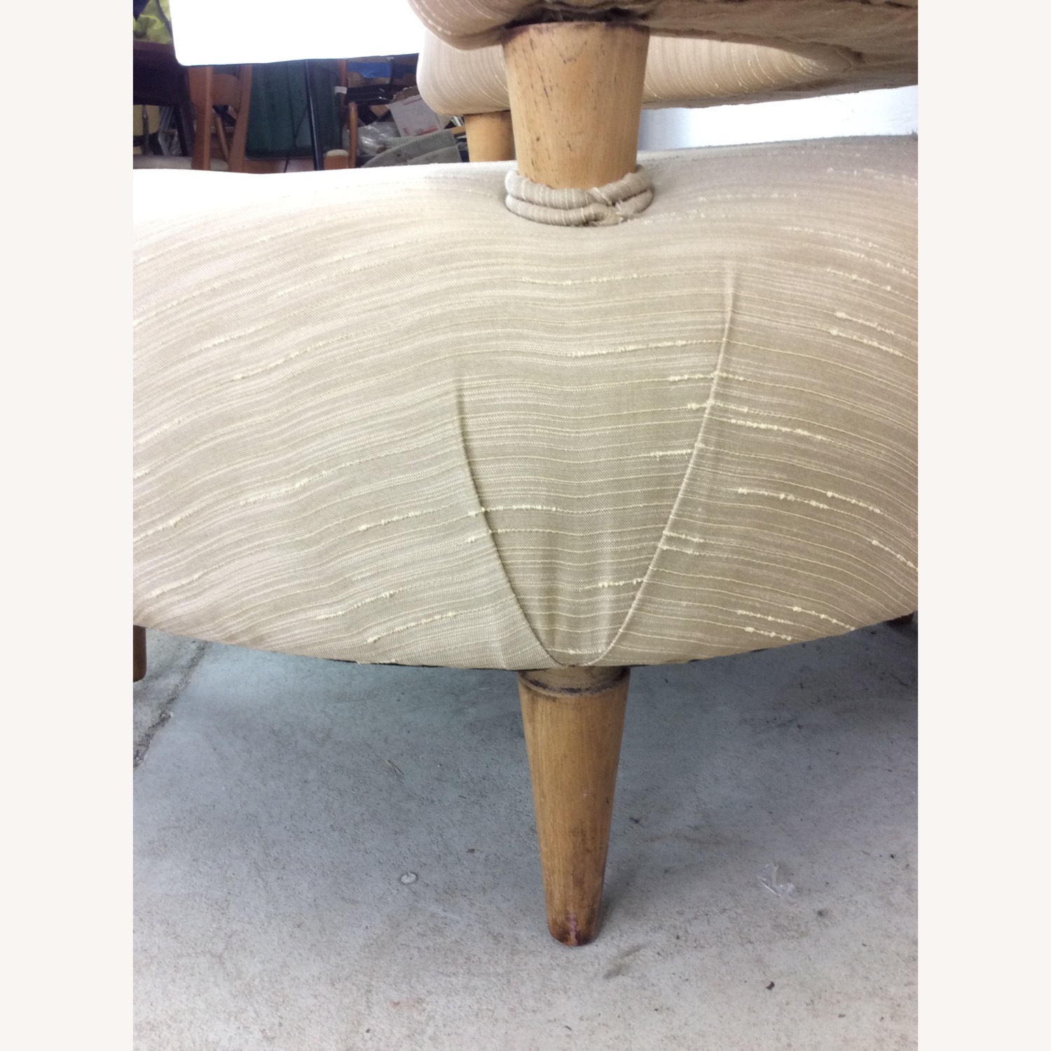 Unique Mid Century Club Chair with Tapered Legs - image-12