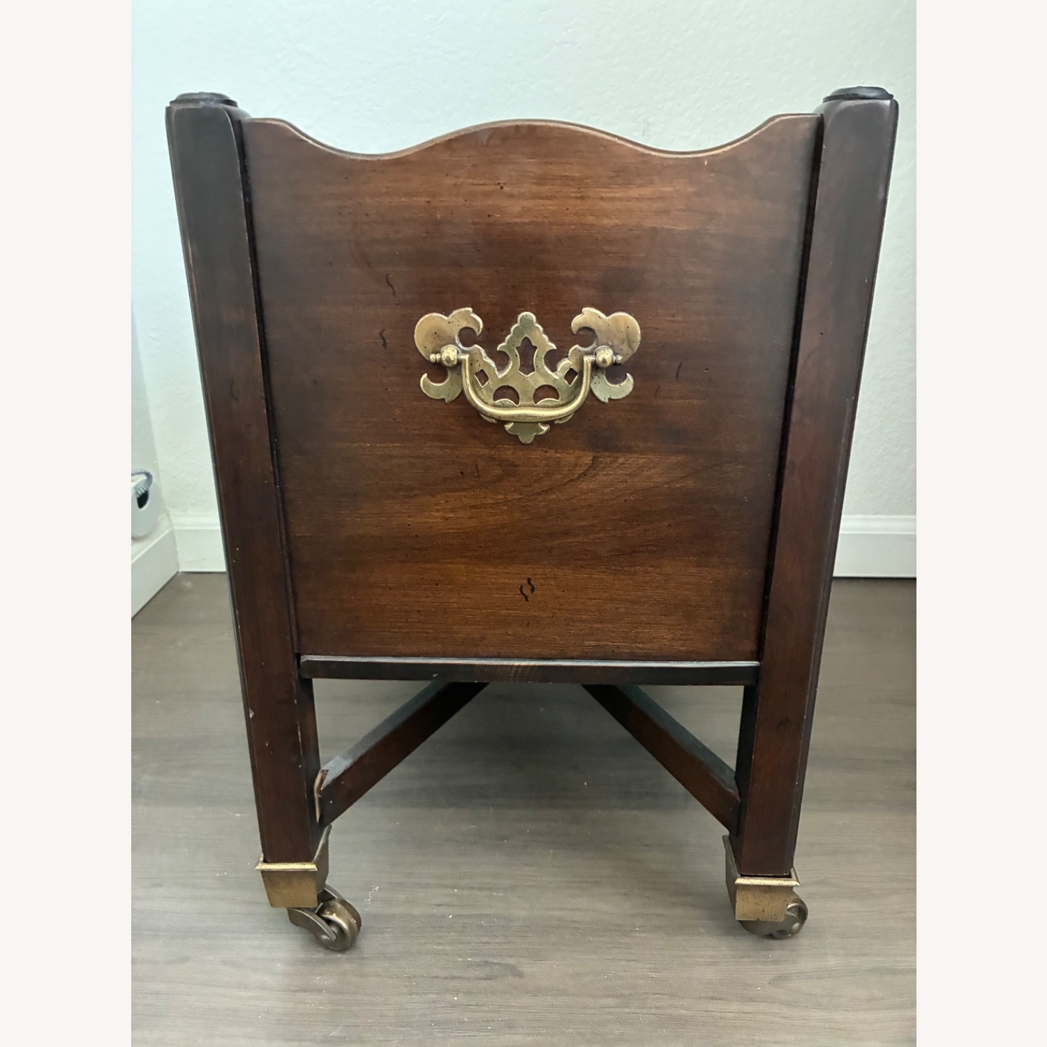 Ethan Allen 1970s Vintage Magazine Stand Mahogany - image-1