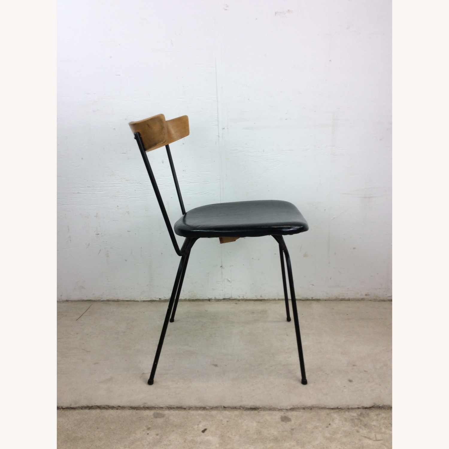 Mid Century Modern Chair by Clifford Pascoe - image-6