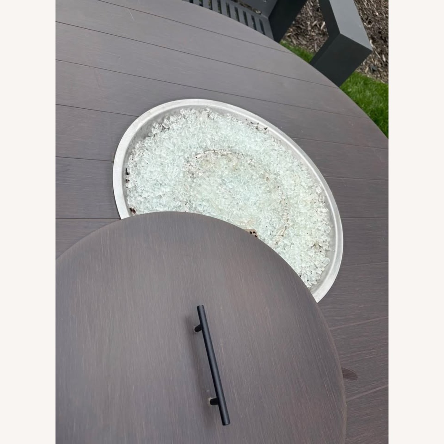 Plank & Hide 48” Round Cast Aluminum Fire Pit - image-5