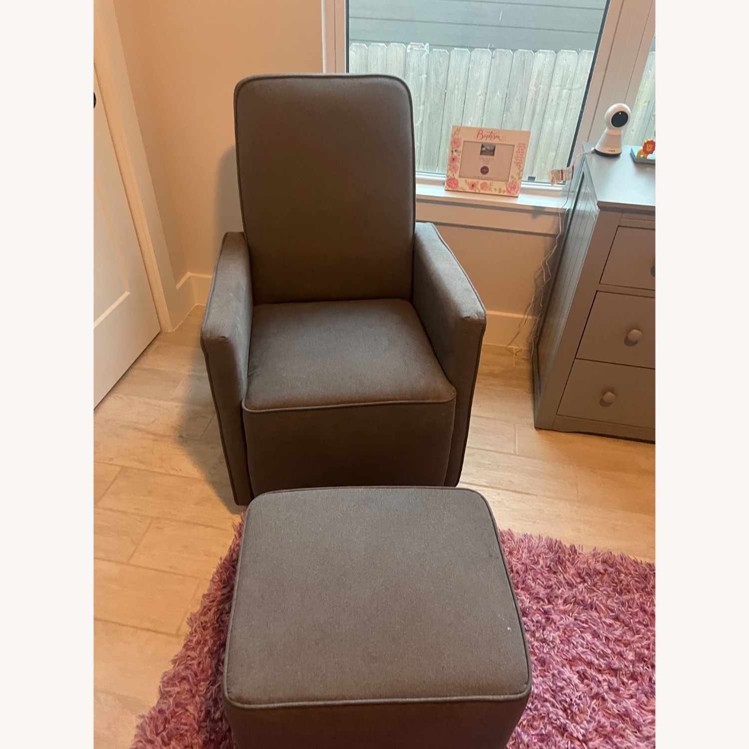 DaVinci Olive Glider and Ottoman AptDeco