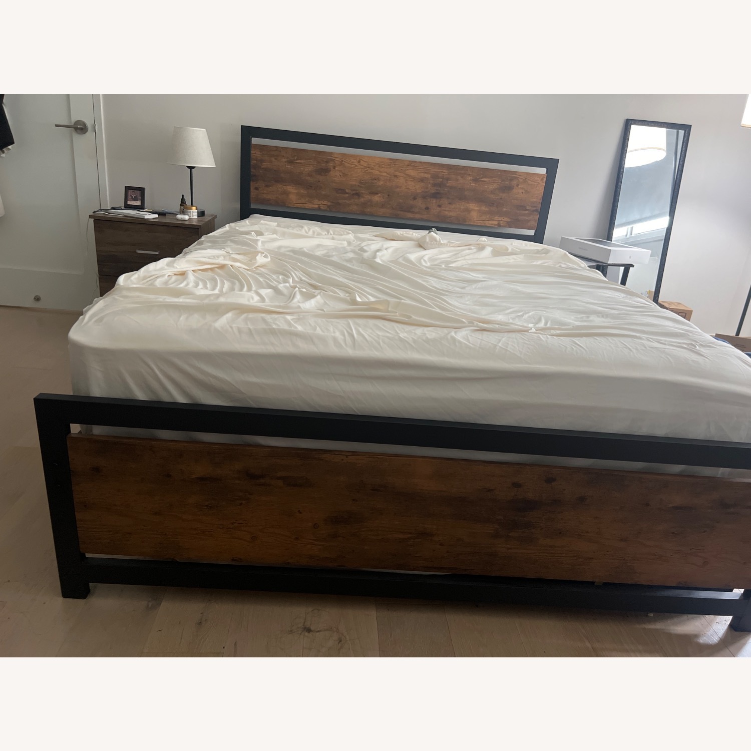 Vintage Brown Jacarla Metal Platform Bed  - image-6