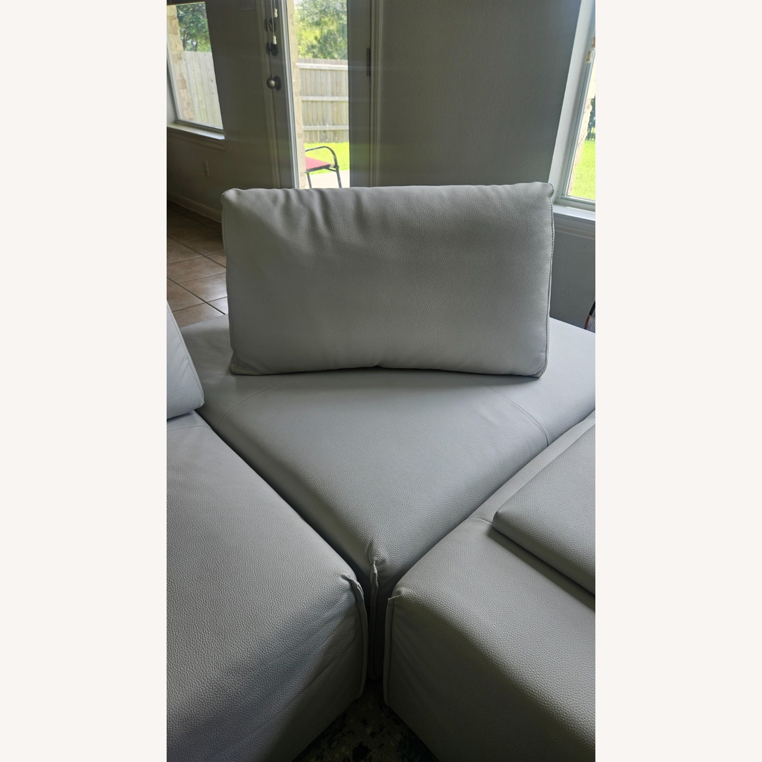 Davis Park 6 Pc Sectional- With Media Unit - image-12