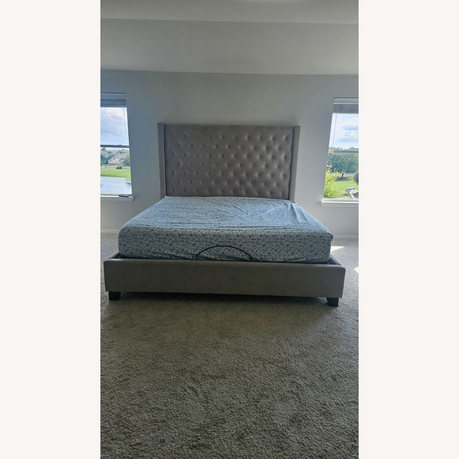 Alison Oatmeal 3 Pc King Upholstered Bed - image-3