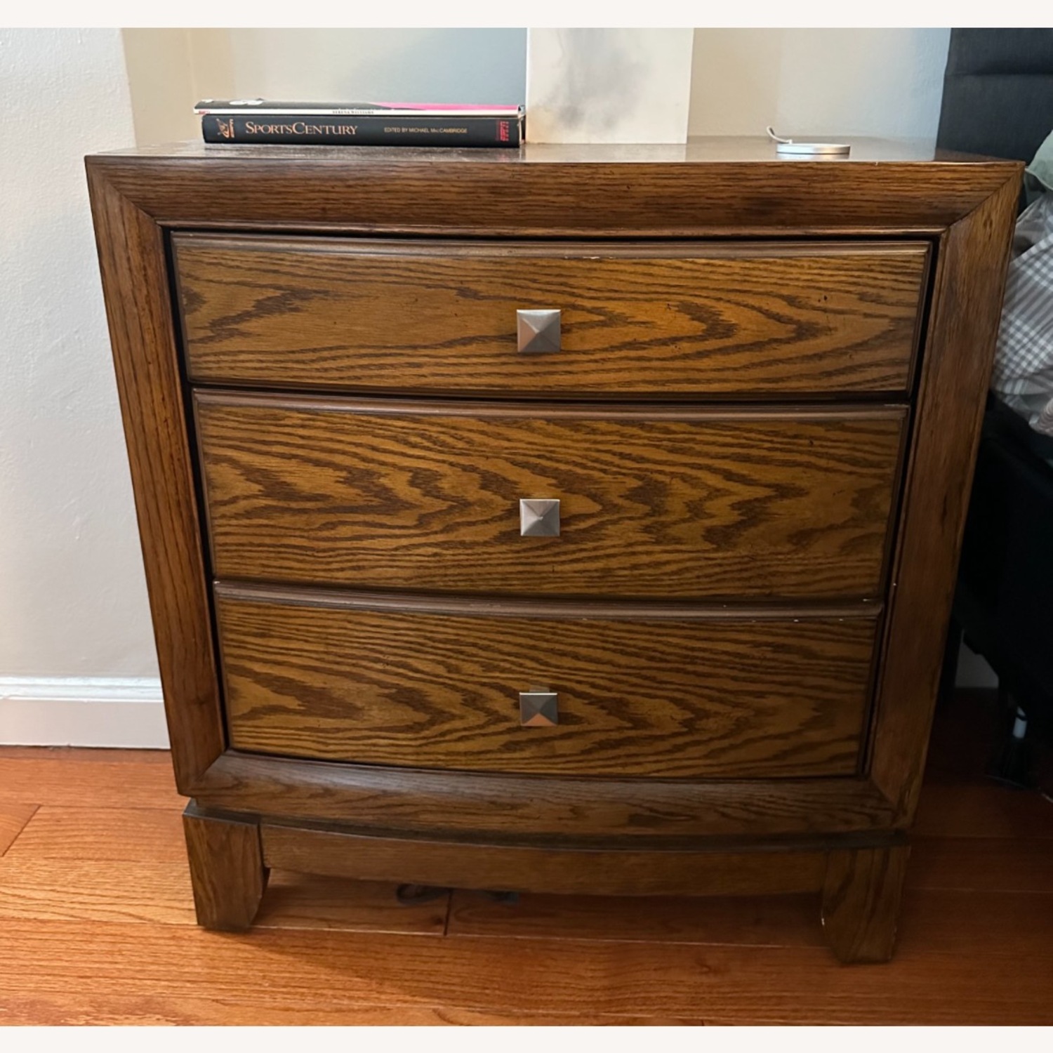 Broyhill Nightstand - image-1