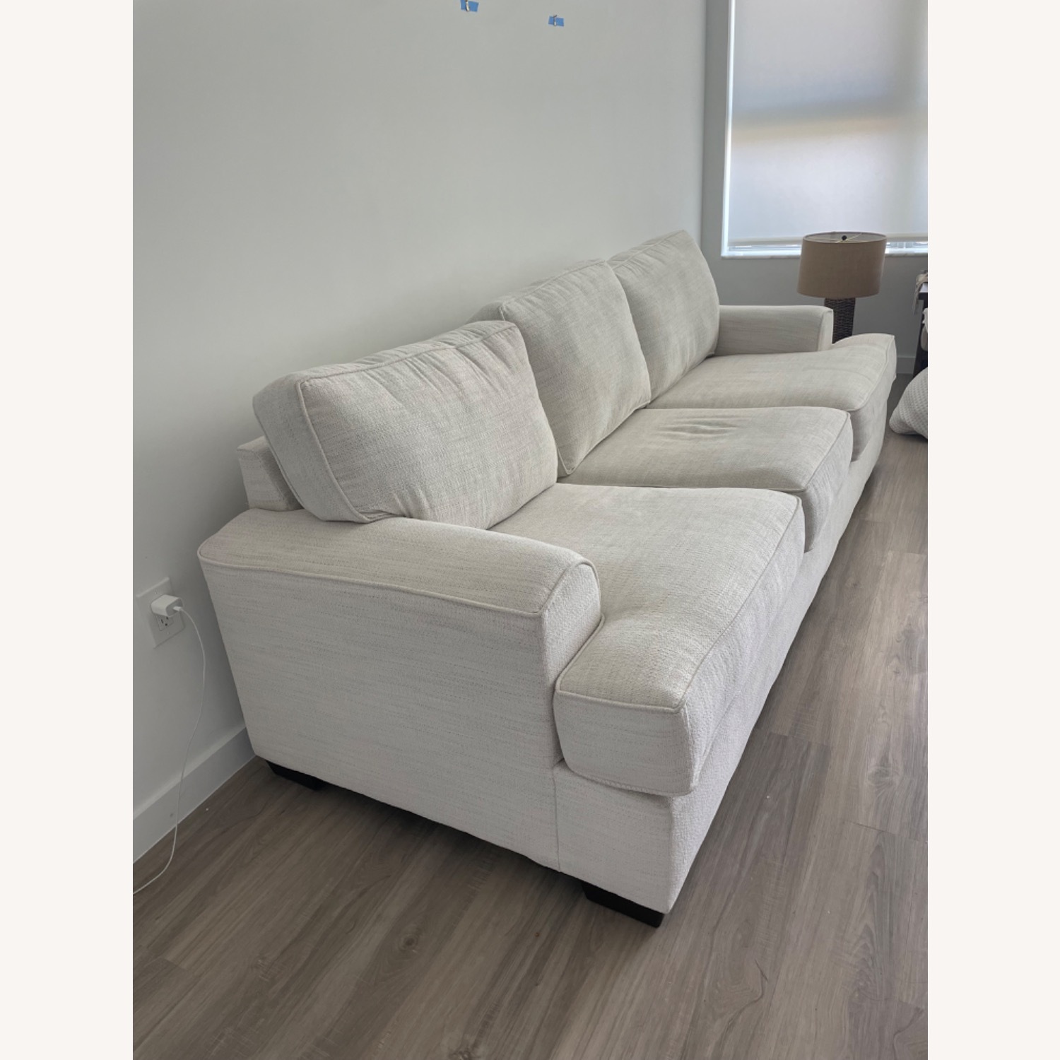 Rooms To Go Cream Sleeper Sofa - image-2
