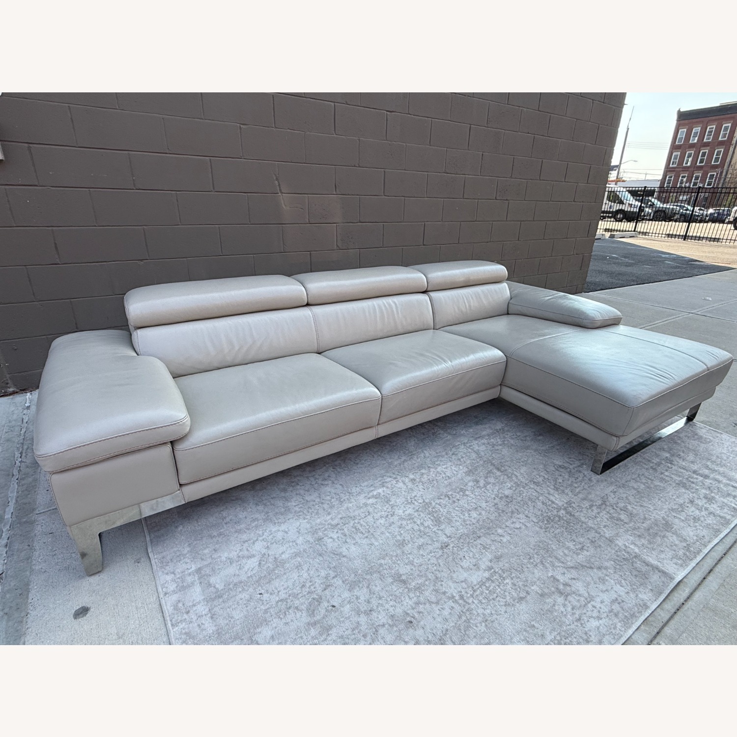 Giuseppe & Giuseppe Romeo Sectional - image-2