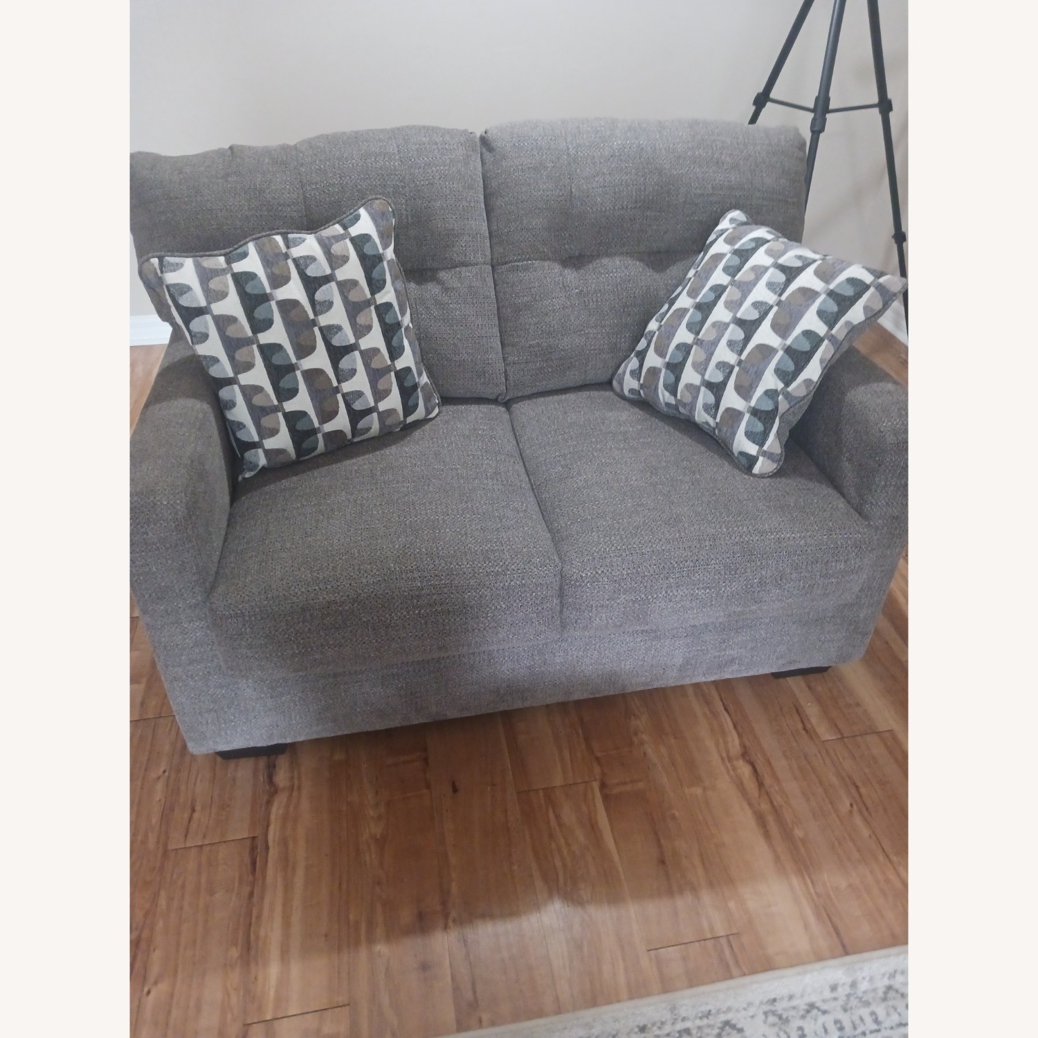 Huntington Lakes, Gainesville Gray loveseat - image-2