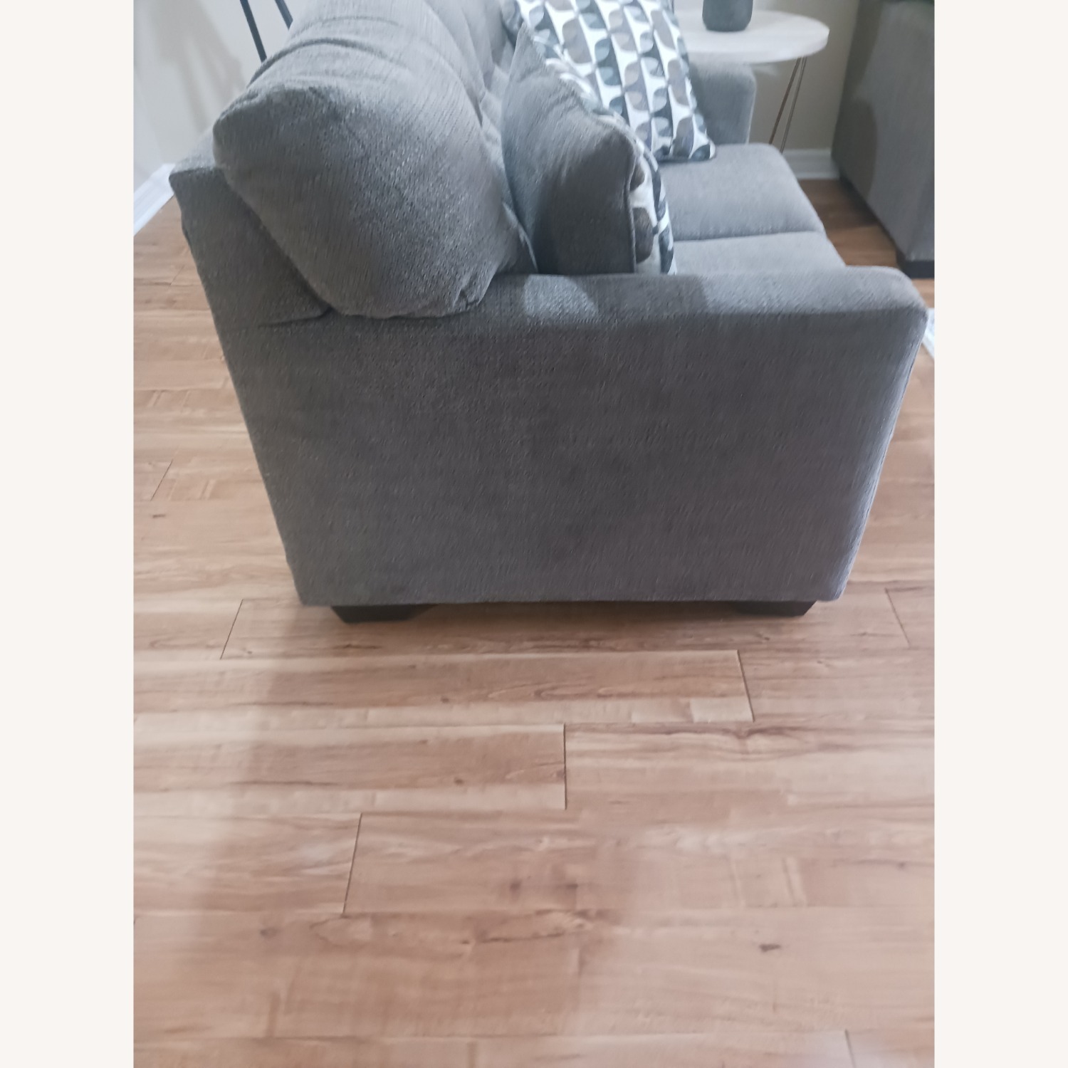 Huntington Lakes, Gainesville Gray loveseat - image-3