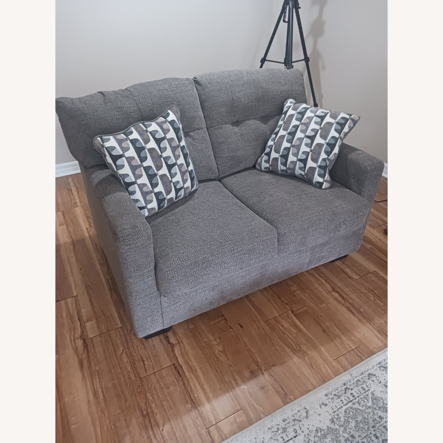 Huntington Lakes, Gainesville Gray loveseat - image-1