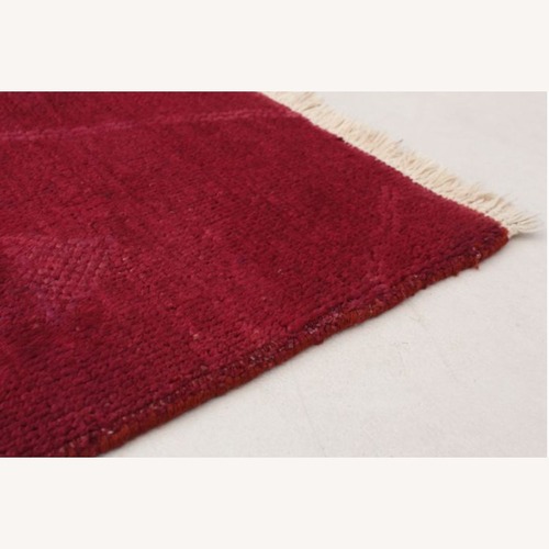 Used 8x 10 Hand-knotted Wool Rug in Magenta/Purple/Plum for sale on AptDeco