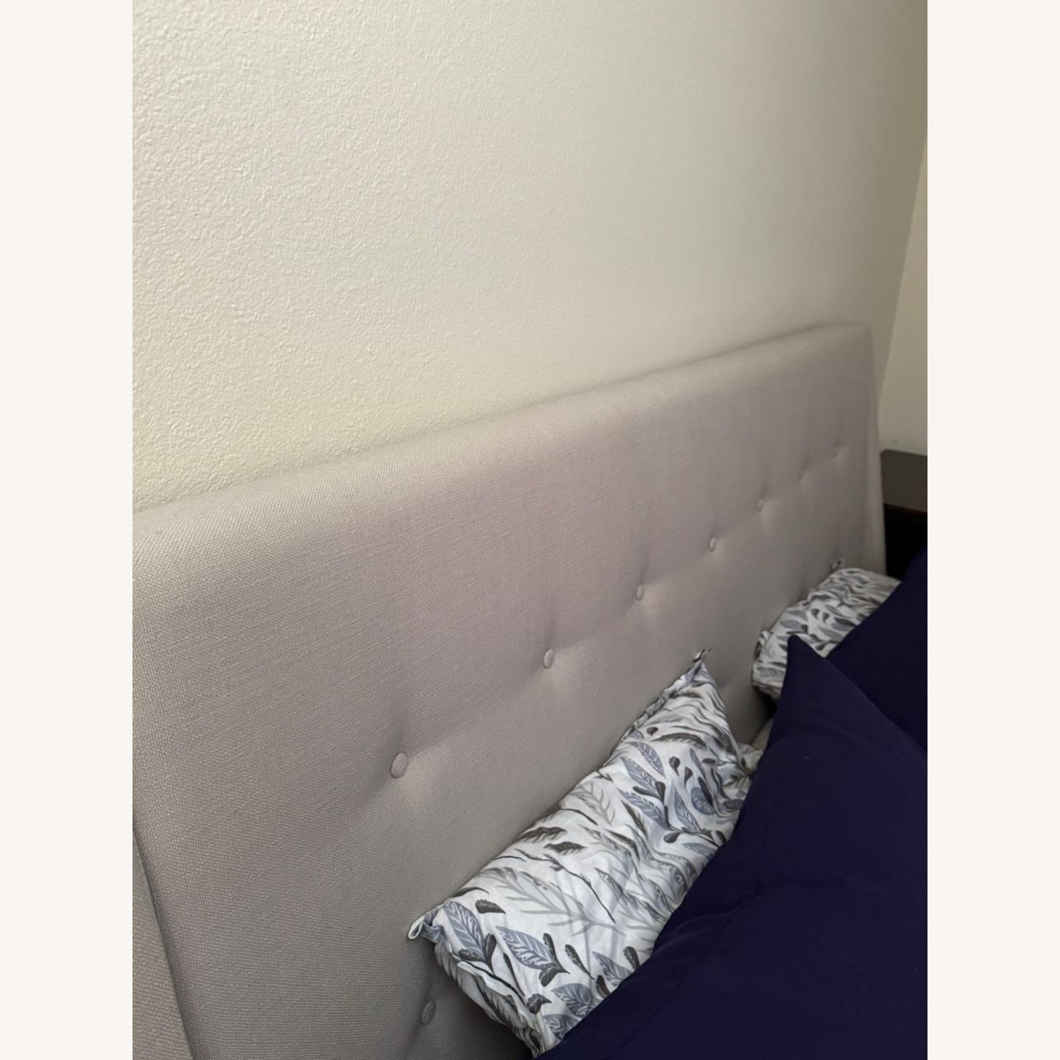 Madera King Upholstered Bed - image-3