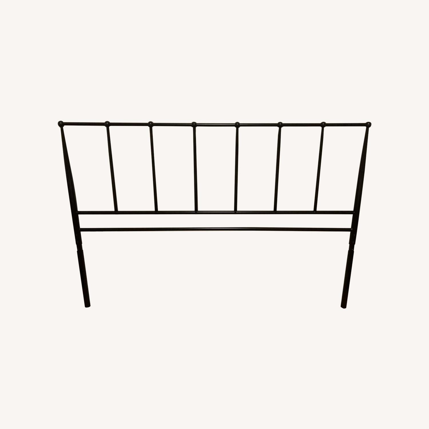 Classic Style Headboard - image-0