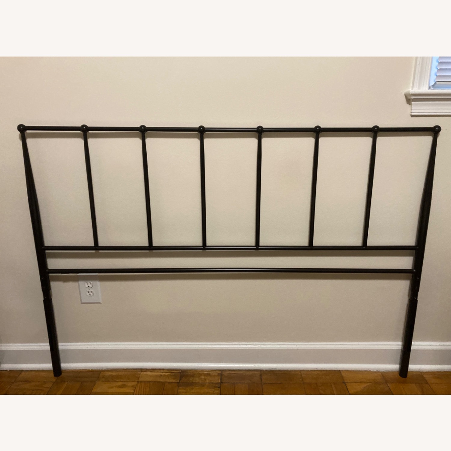 Classic Style Headboard - image-2