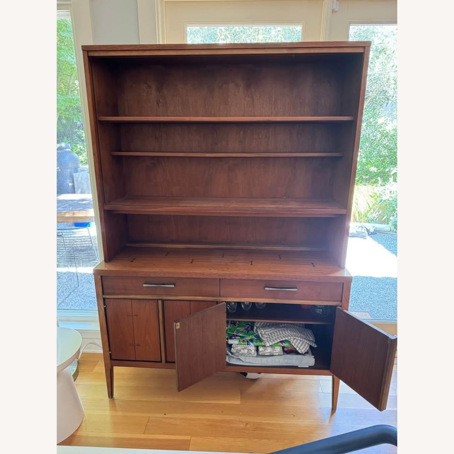 Lane Furniture China Cabinet - image-1