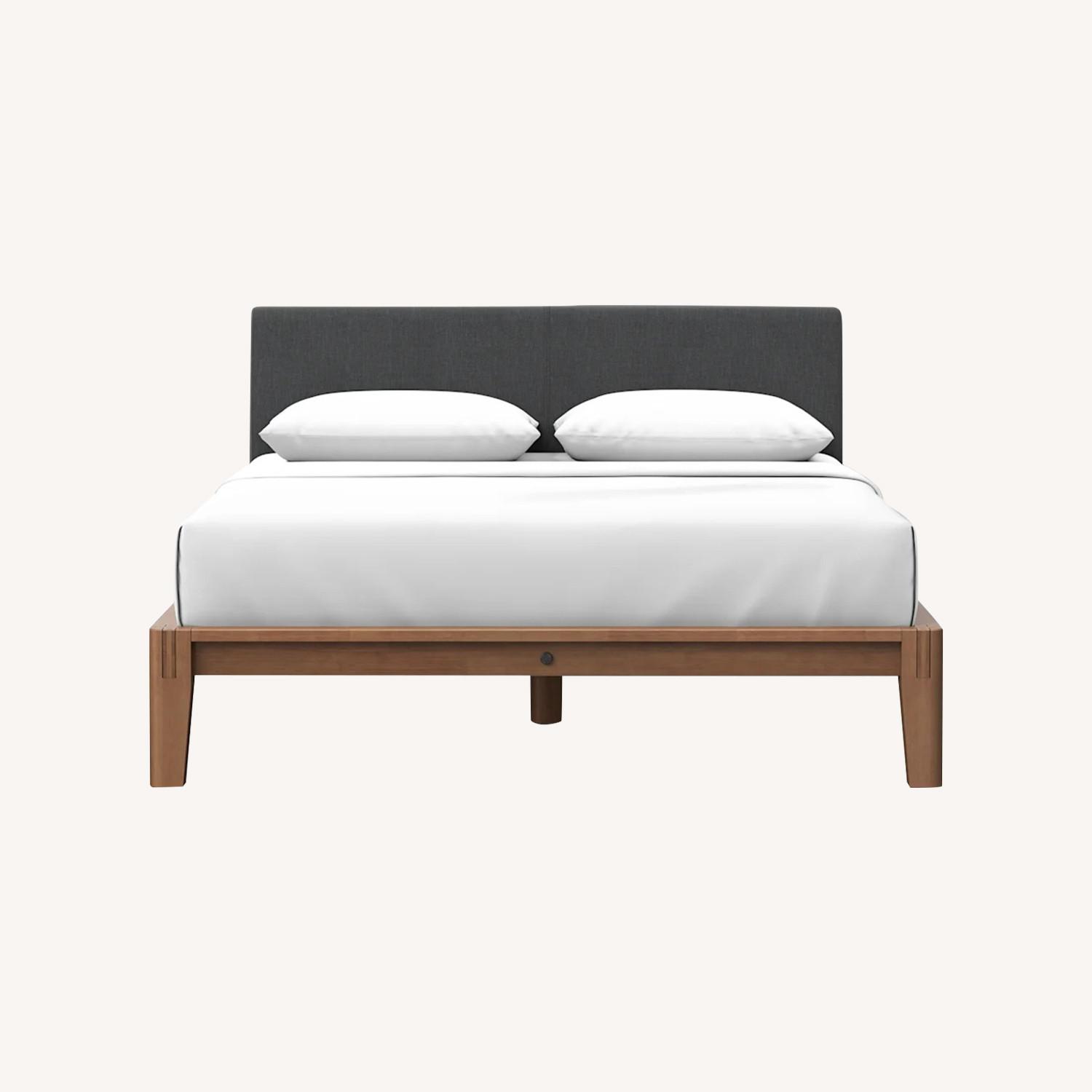 Thuma King Bed - image-0