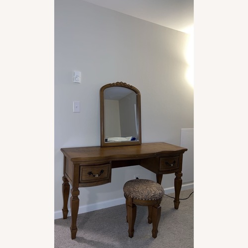 Used Vintage Vanity  for sale on AptDeco